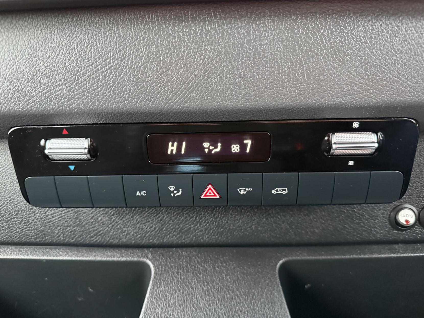 Mercedes-Benz Sprinter 2.0 315 CDI Progressive Panel Van 5dr Diesel G-Tronic RWD L2 H2 Euro 6 (s/s) (150 ps)