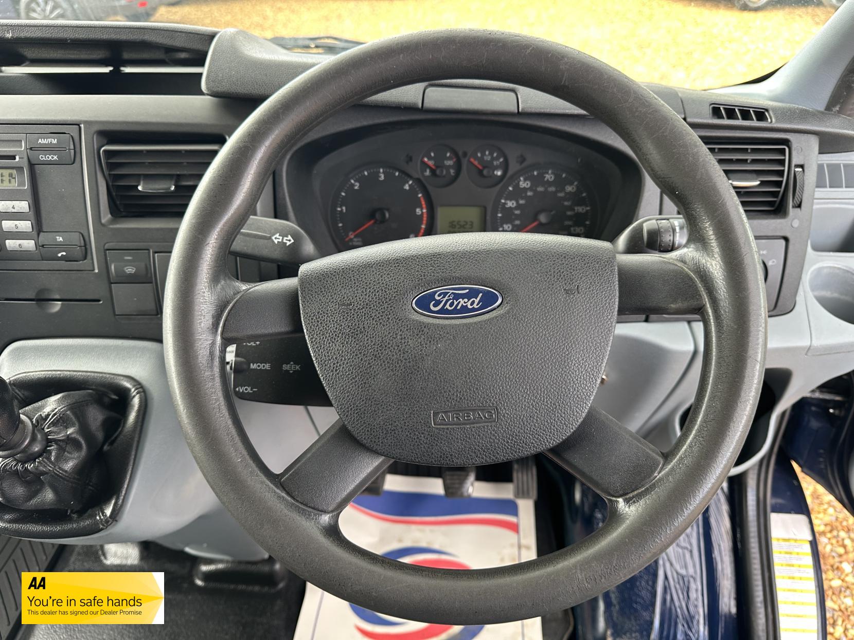 Ford Transit 2.2 TDCi 350 Panel Van 3dr Diesel Manual FWD L2 H3 (209 g/km, 123 bhp)