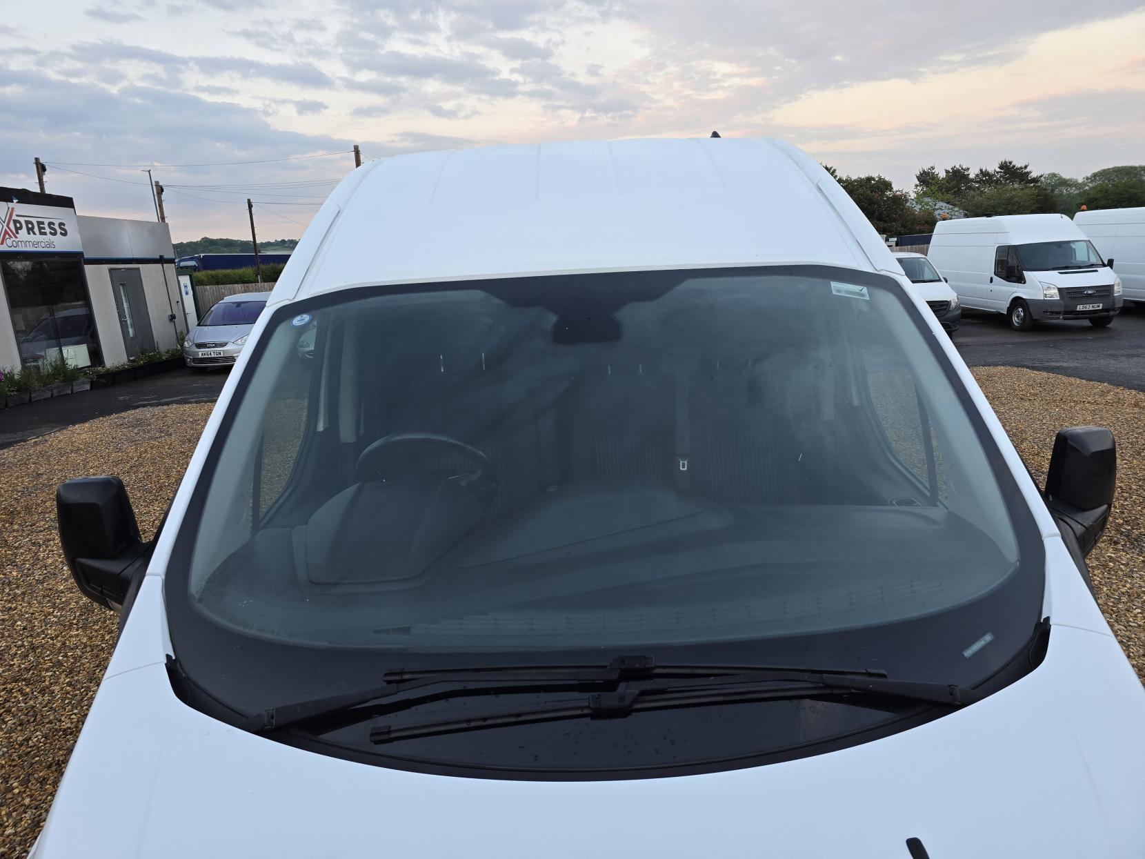 Ford Transit Custom 2.2 TDCi 270 Trend Panel Van 5dr Diesel Manual L1 H1 (186 g/km, 123 bhp)