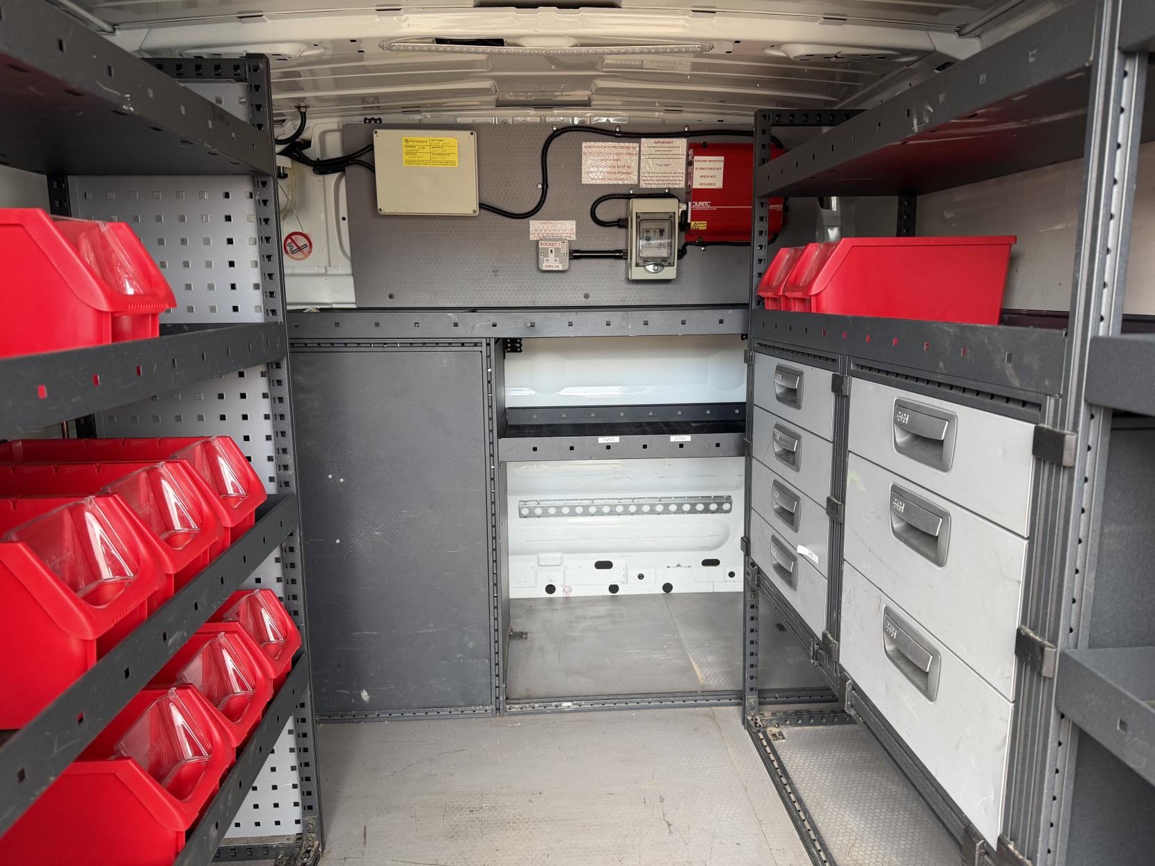 2013 Vauxhall Vivaro 2.0 2900 CDTi ecoFLEX Panel Van 4dr Diesel Manual FWD L1 (180 g/km, 113 bhp) - Thumbnail 33