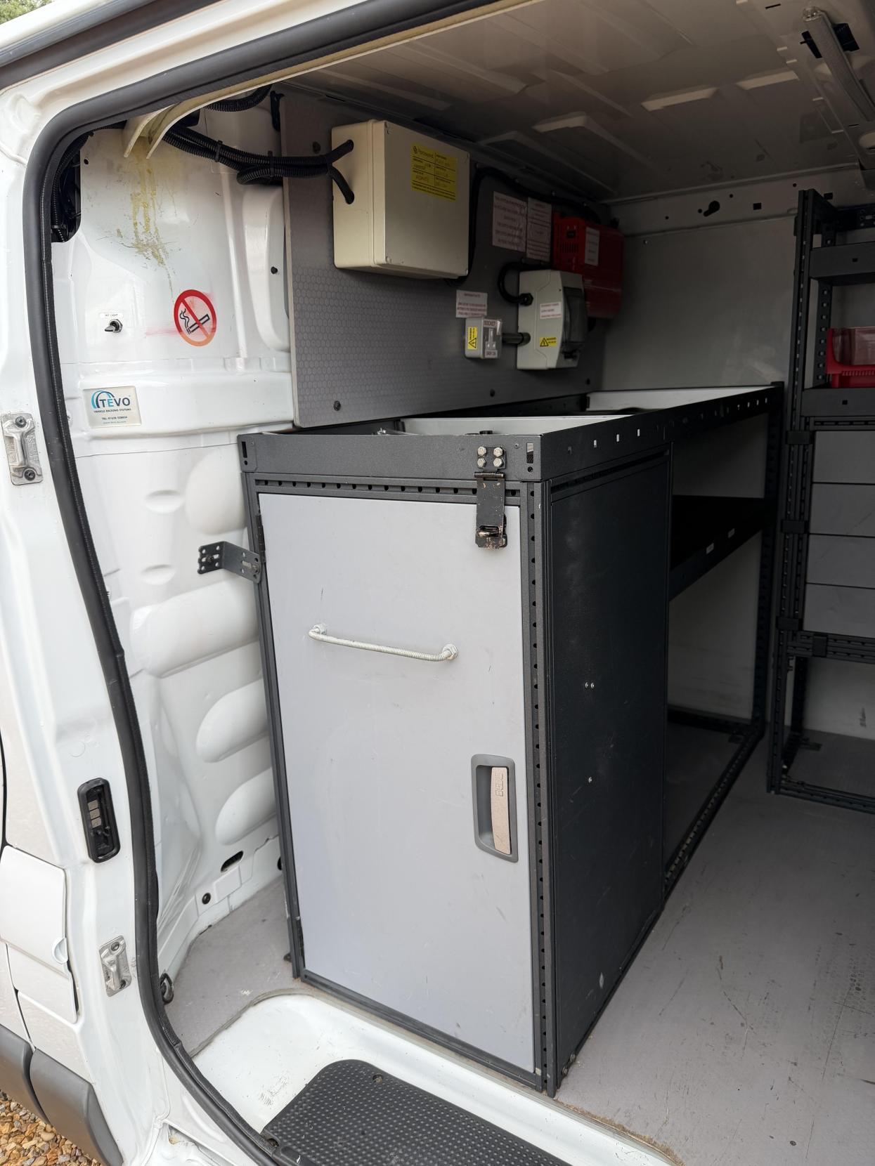 2013 Vauxhall Vivaro 2.0 2900 CDTi ecoFLEX Panel Van 4dr Diesel Manual FWD L1 (180 g/km, 113 bhp) - Thumbnail 21