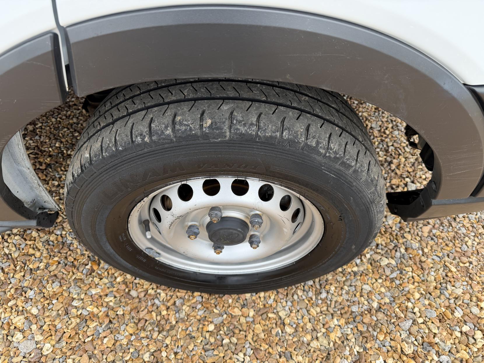 Ford Transit 2.0 350 EcoBlue Leader Panel Van 5dr Diesel Manual RWD L2 H3 Euro 6 (s/s) (130 ps)