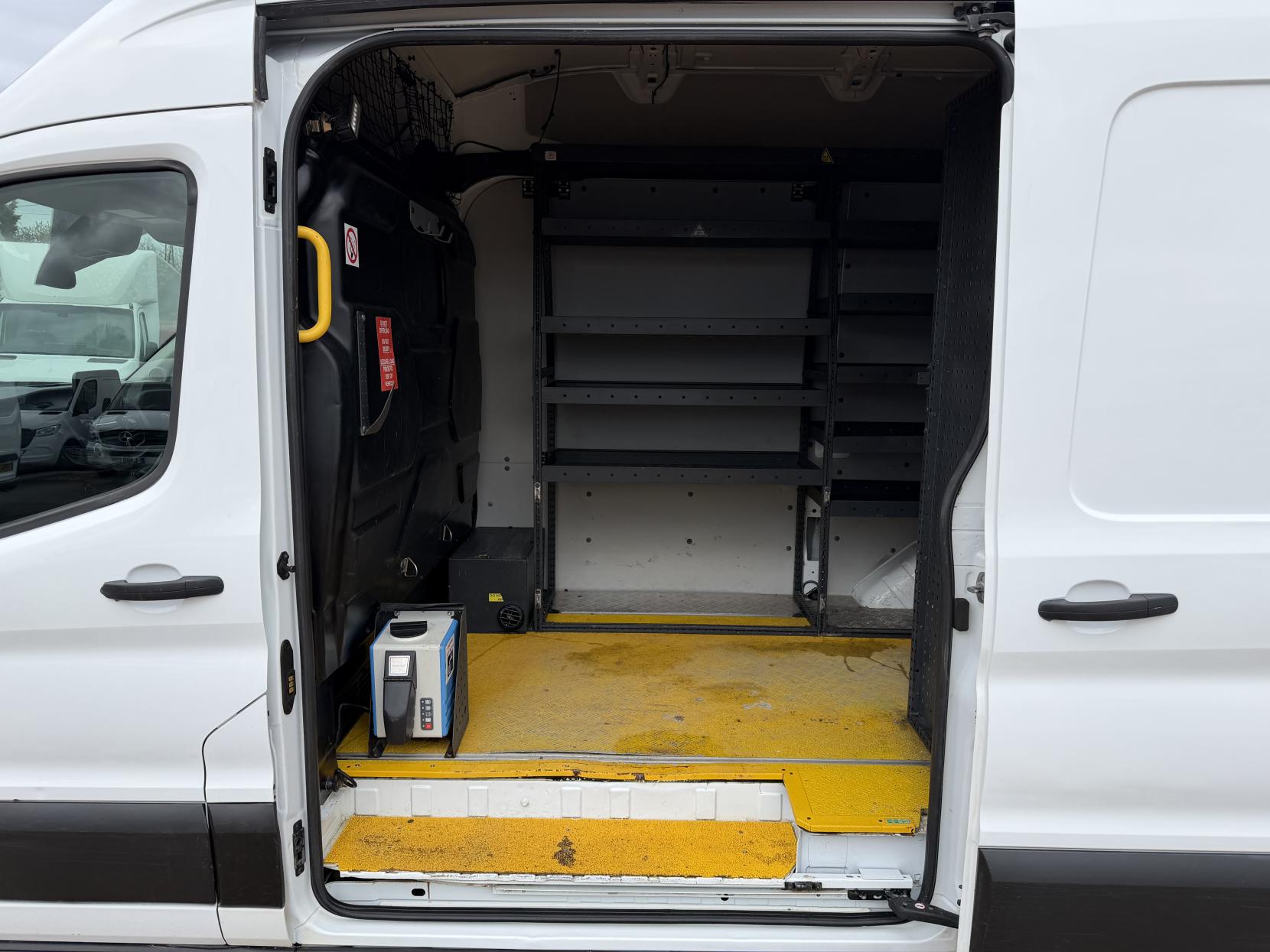 Ford Transit 2.0 350 EcoBlue Leader Panel Van 5dr Diesel Manual RWD L2 H3 Euro 6 (s/s) (130 ps)