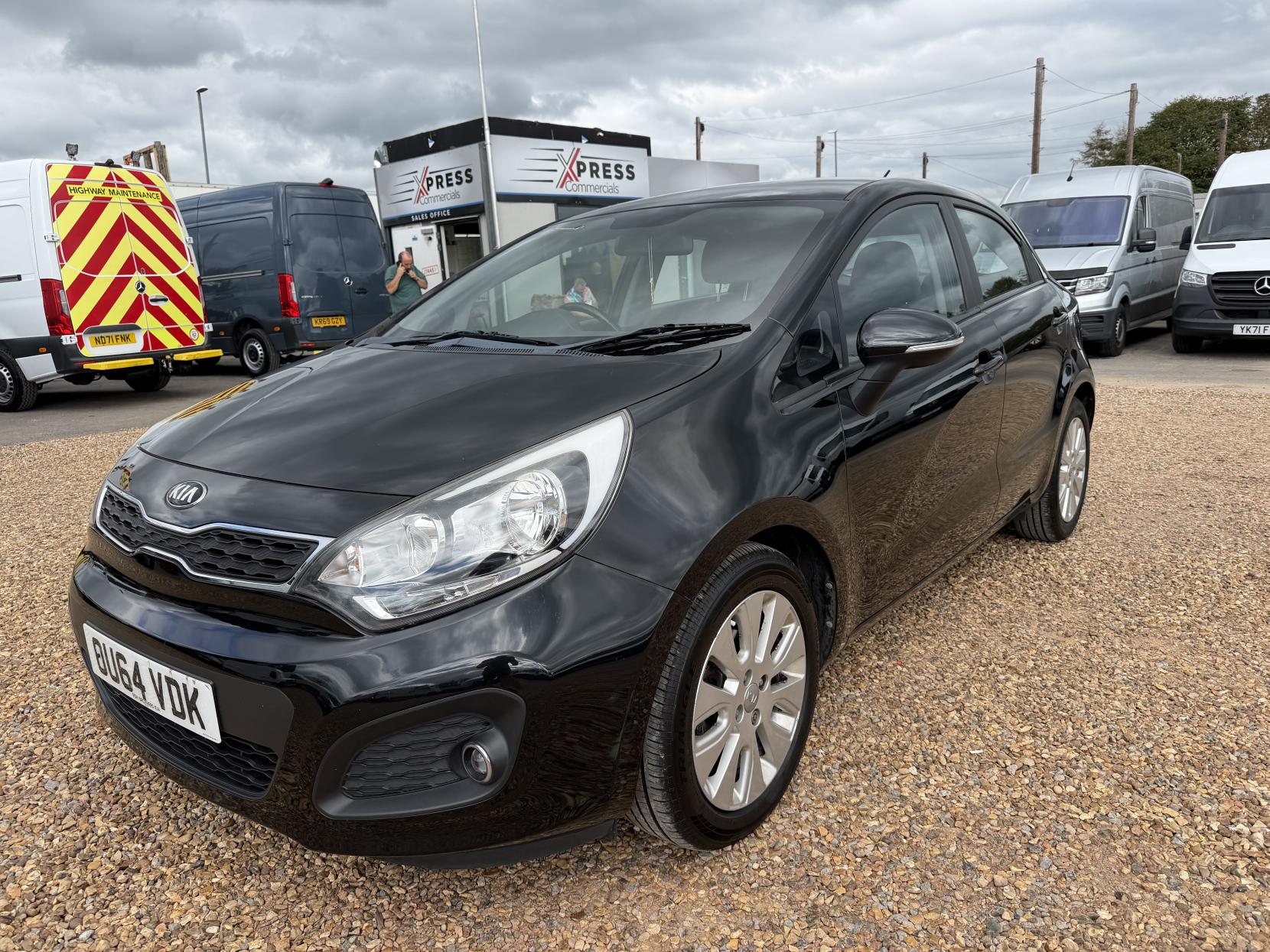 2014 Kia Rio 1.25 2 Hatchback 5dr Petrol Manual Euro 5 (84 bhp) - Thumbnail 4