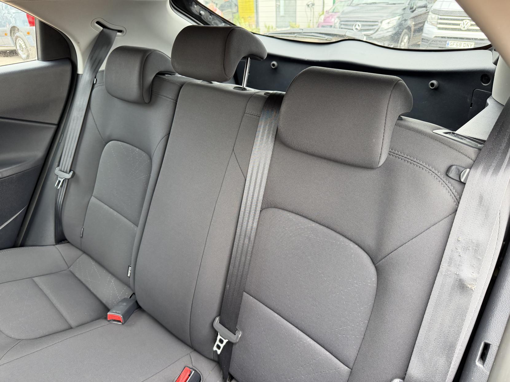 2014 Kia Rio 1.25 2 Hatchback 5dr Petrol Manual Euro 5 (84 bhp) - Thumbnail 19