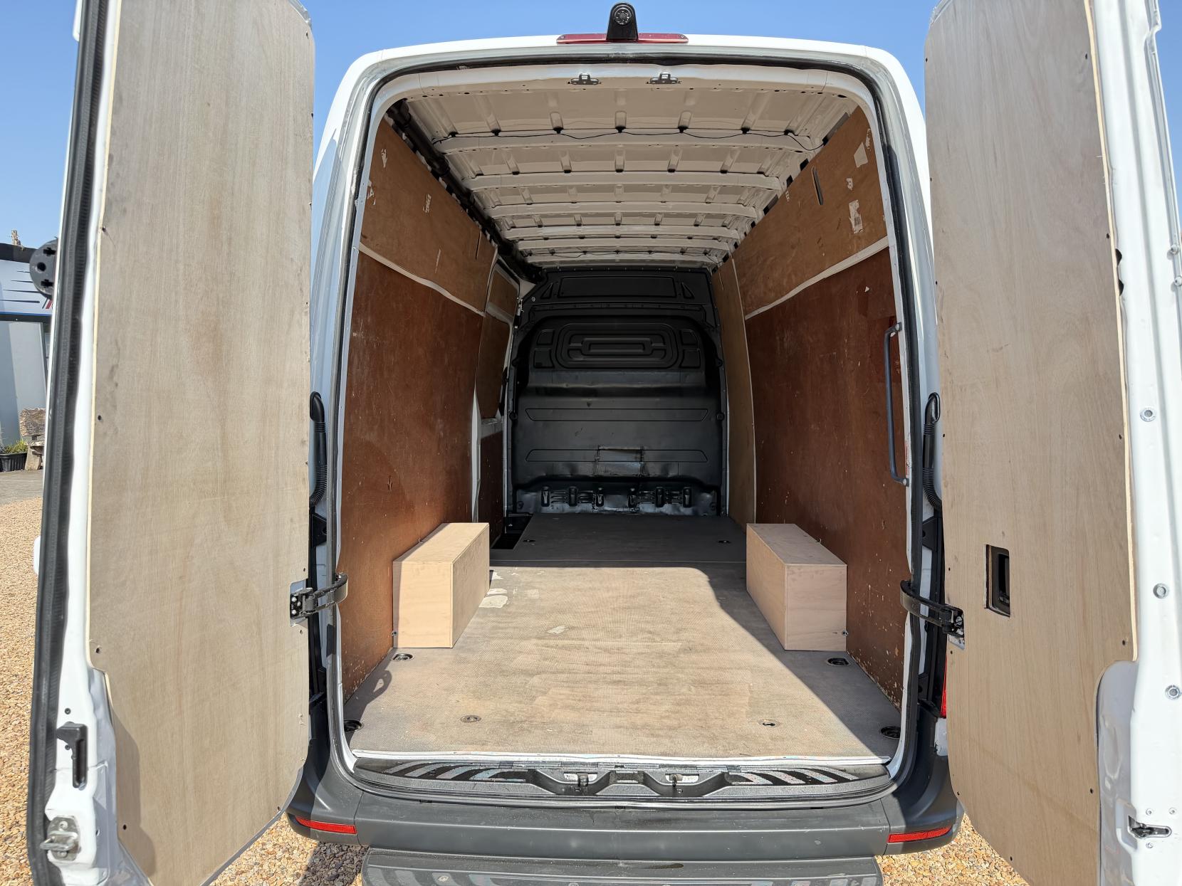2020 Mercedes-Benz Sprinter 2.1 311 CDI Panel Van 5dr Diesel Manual RWD L3 H2 Euro 6 (114 ps) - Thumbnail 3