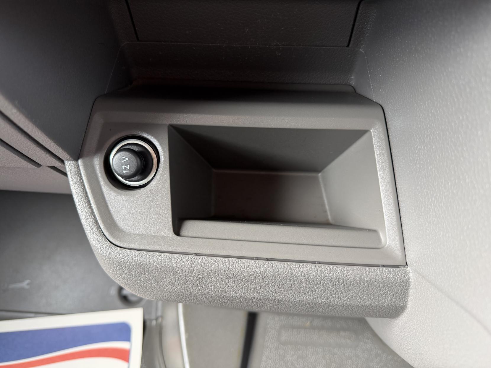 Volkswagen Crafter 2.0 TDI CR35 BlueMotion Tech Trendline Panel Van 5dr Diesel Manual FWD LWB High Roof Euro 6 (s/s) (140 ps)