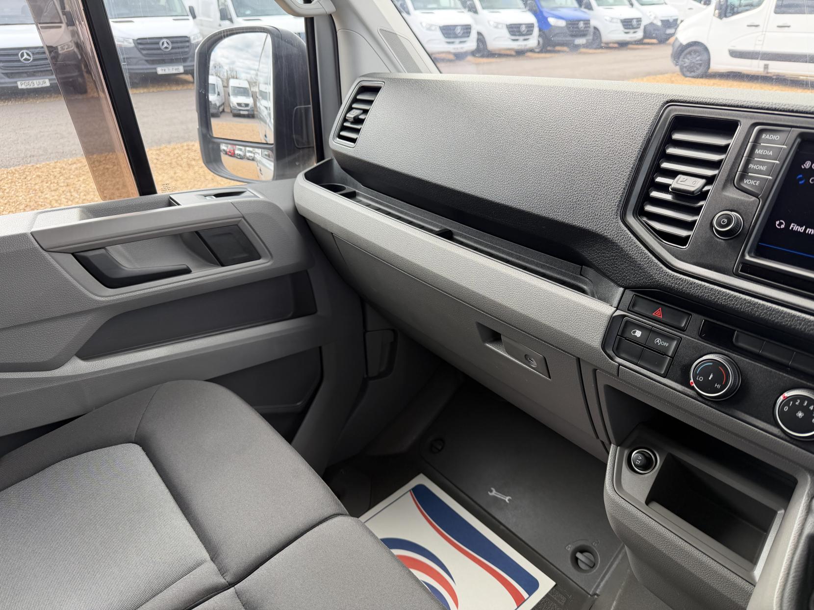 Volkswagen Crafter 2.0 TDI CR35 BlueMotion Tech Trendline Panel Van 5dr Diesel Manual FWD LWB High Roof Euro 6 (s/s) (140 ps)