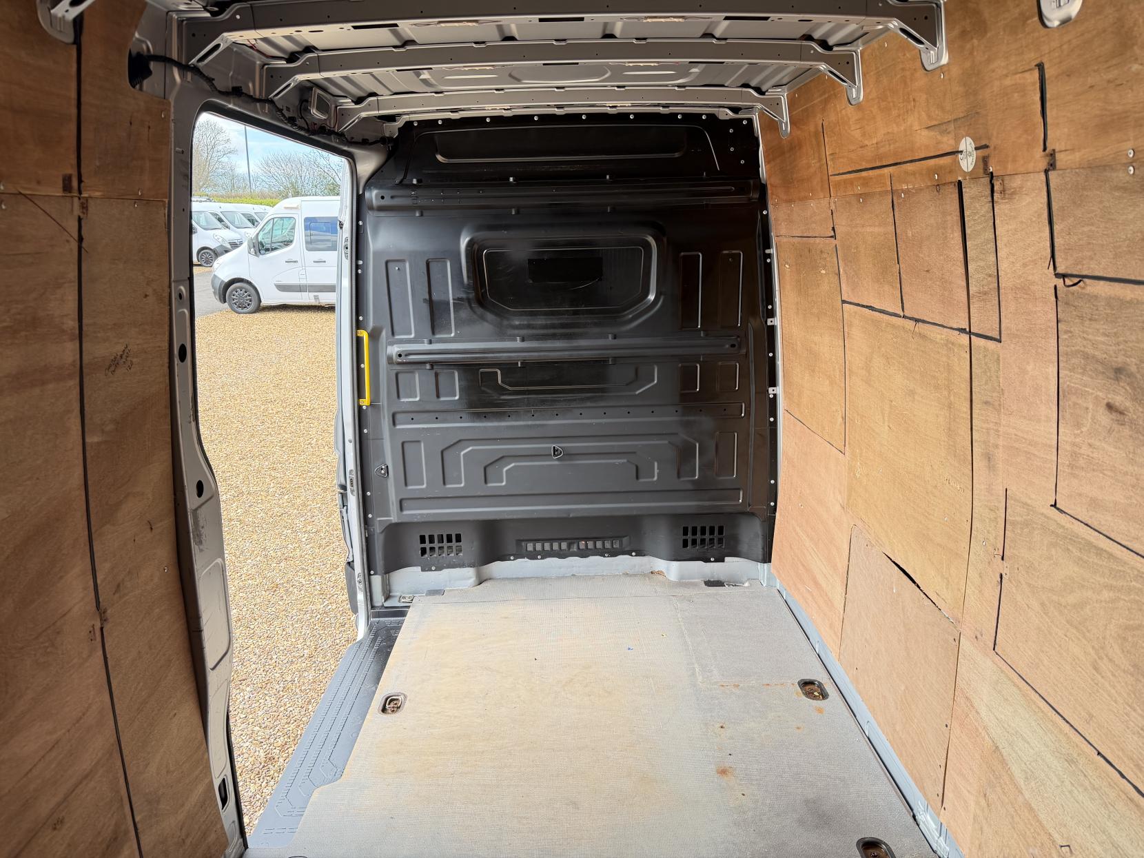 Volkswagen Crafter 2.0 TDI CR35 BlueMotion Tech Trendline Panel Van 5dr Diesel Manual FWD LWB High Roof Euro 6 (s/s) (140 ps)