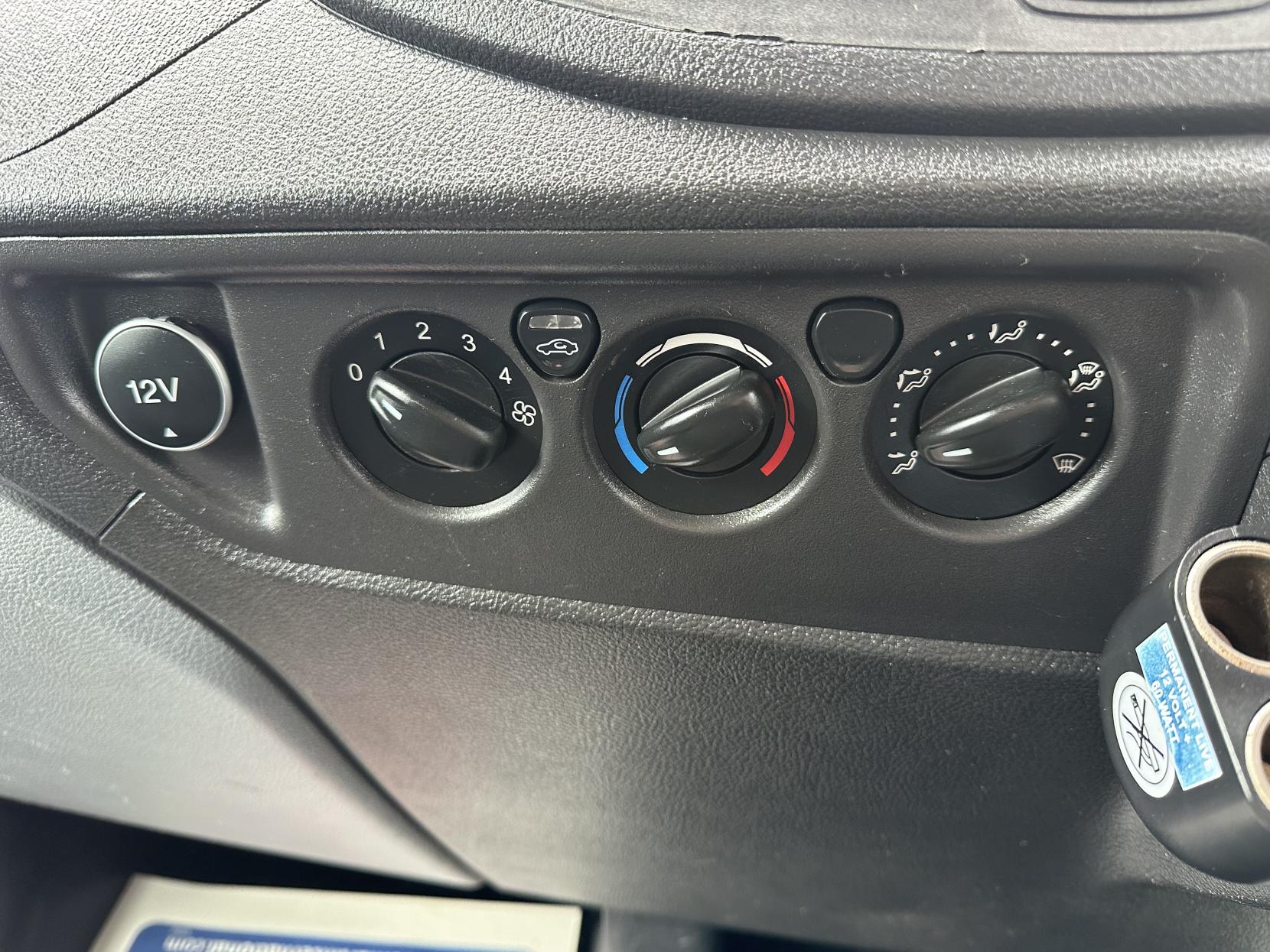 Ford Transit 2.0 350 EcoBlue Panel Van 5dr Diesel Manual RWD L2 H3 Euro 6 (170 ps)