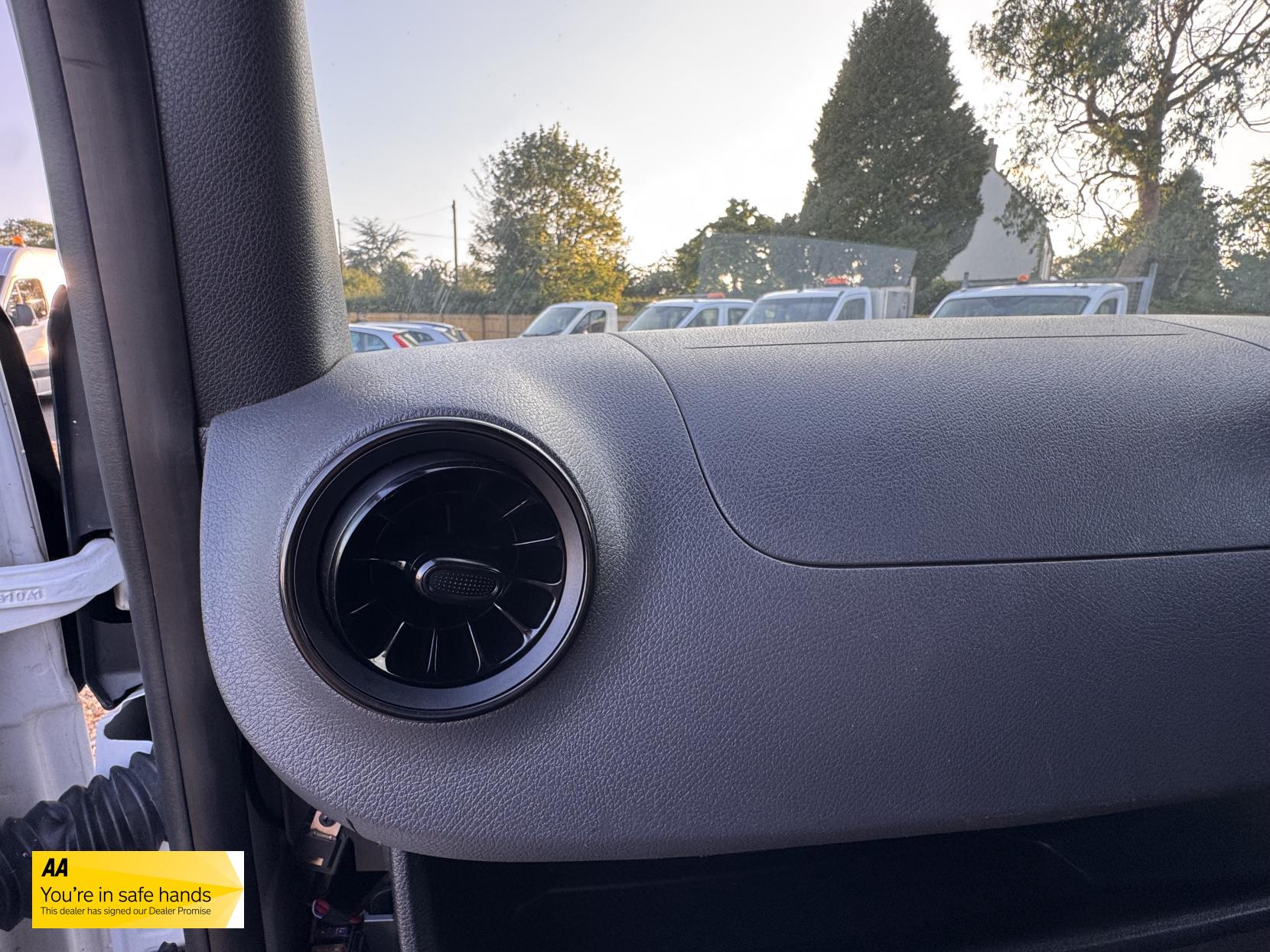 Mercedes-Benz Sprinter 2.1 311 CDI Panel Van 5dr Diesel Manual RWD L3 H2 Euro 6 (114 ps)