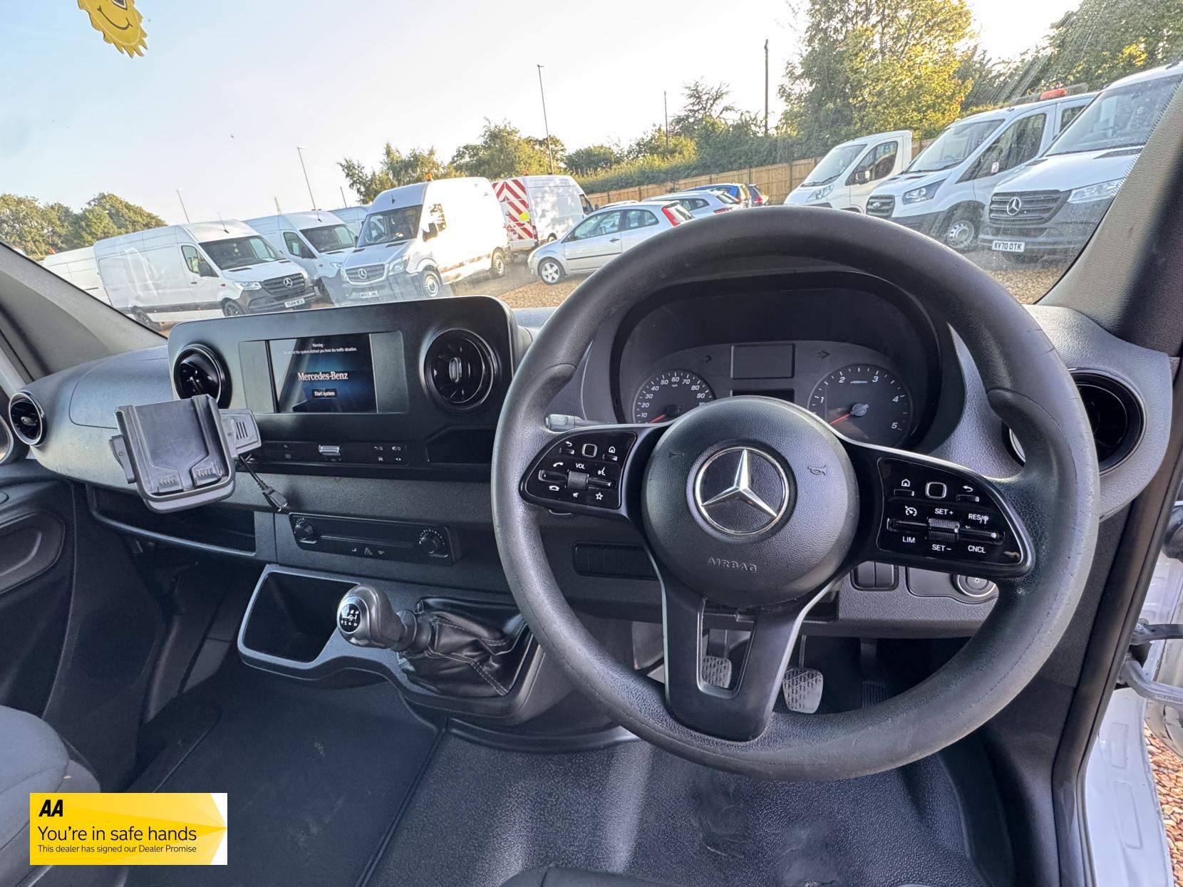 Mercedes-Benz Sprinter 2.1 311 CDI Panel Van 5dr Diesel Manual RWD L3 H2 Euro 6 (114 ps)