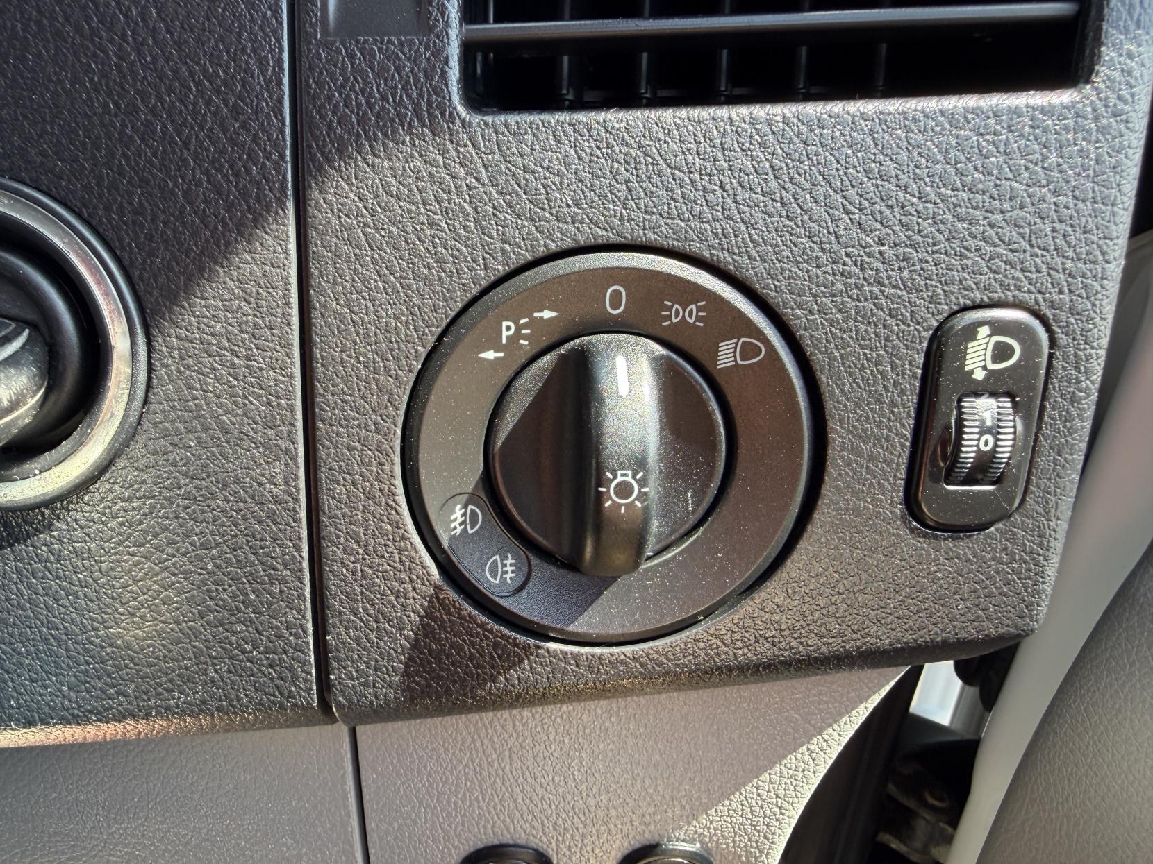 2015 Mercedes-Benz Sprinter 2.1 313 CDi Panel Van 4dr Diesel Manual RWD L2 (129 bhp) - Thumbnail 19