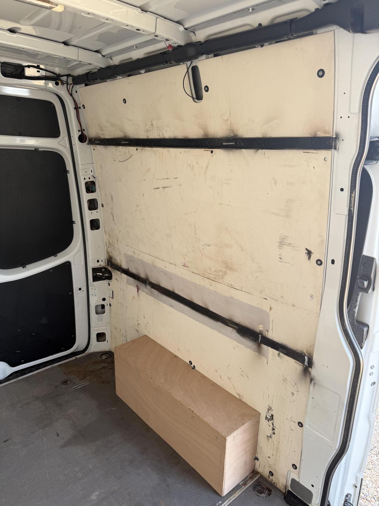 2015 Mercedes-Benz Sprinter 2.1 313 CDi Panel Van 4dr Diesel Manual RWD L2 (129 bhp) - Thumbnail 33
