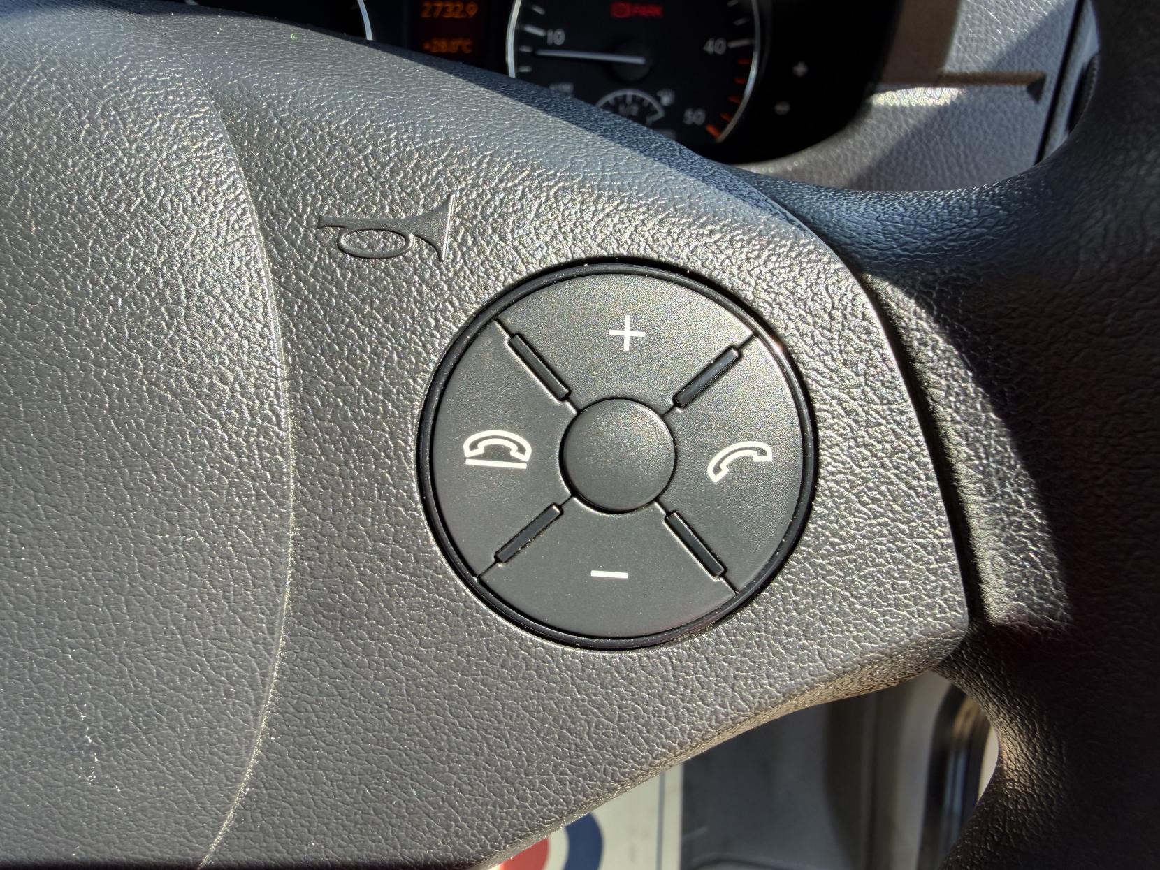 2015 Mercedes-Benz Sprinter 2.1 313 CDi Panel Van 4dr Diesel Manual RWD L2 (129 bhp) - Thumbnail 21