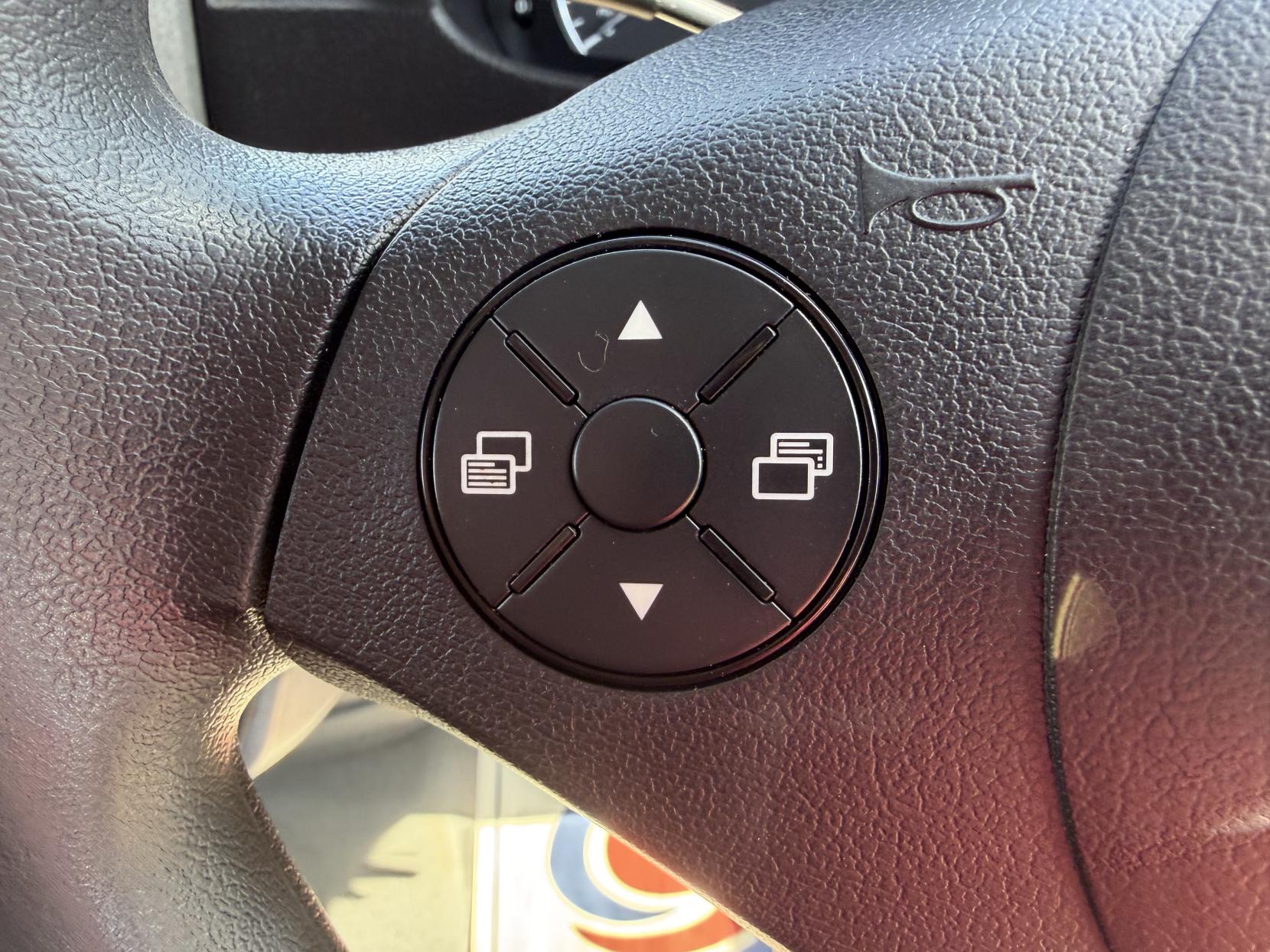 2015 Mercedes-Benz Sprinter 2.1 313 CDi Panel Van 4dr Diesel Manual RWD L2 (129 bhp) - Thumbnail 22