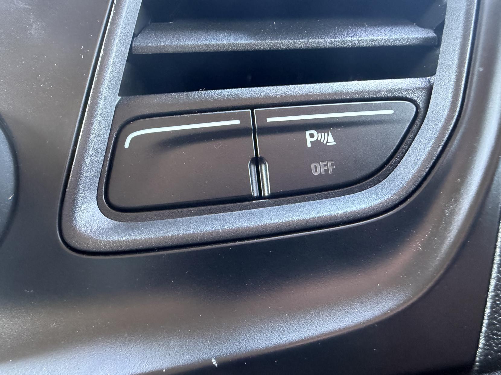 2019 Ford Transit Custom 2.0 320 EcoBlue Panel Van 5dr Diesel Manual L2 H2 Euro 6 (130 ps) - Thumbnail 27