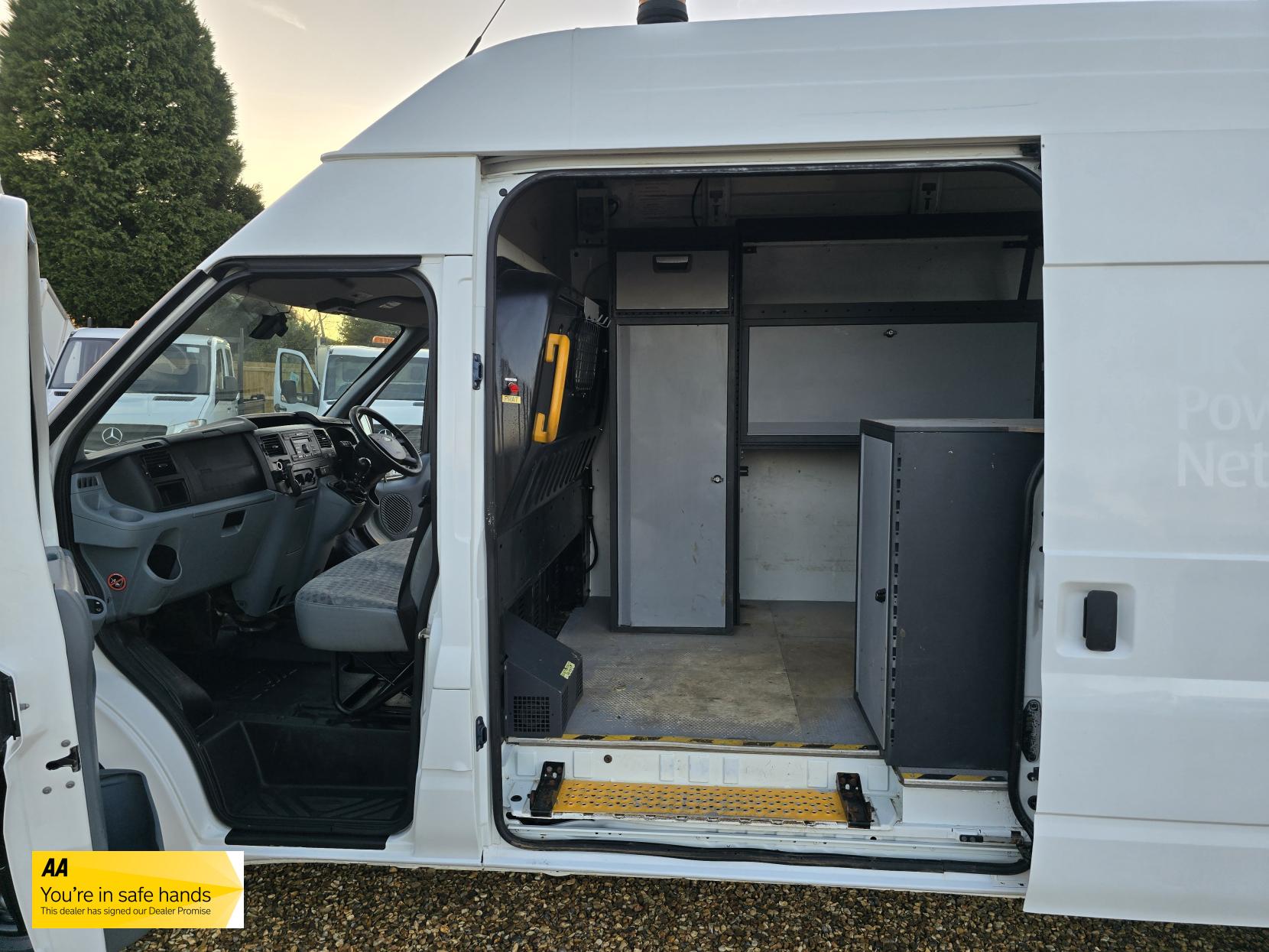 Ford Transit 2.2 TDCi 350 Panel Van 3dr Diesel Manual RWD L3 H3 (224 g/km, 98 bhp)