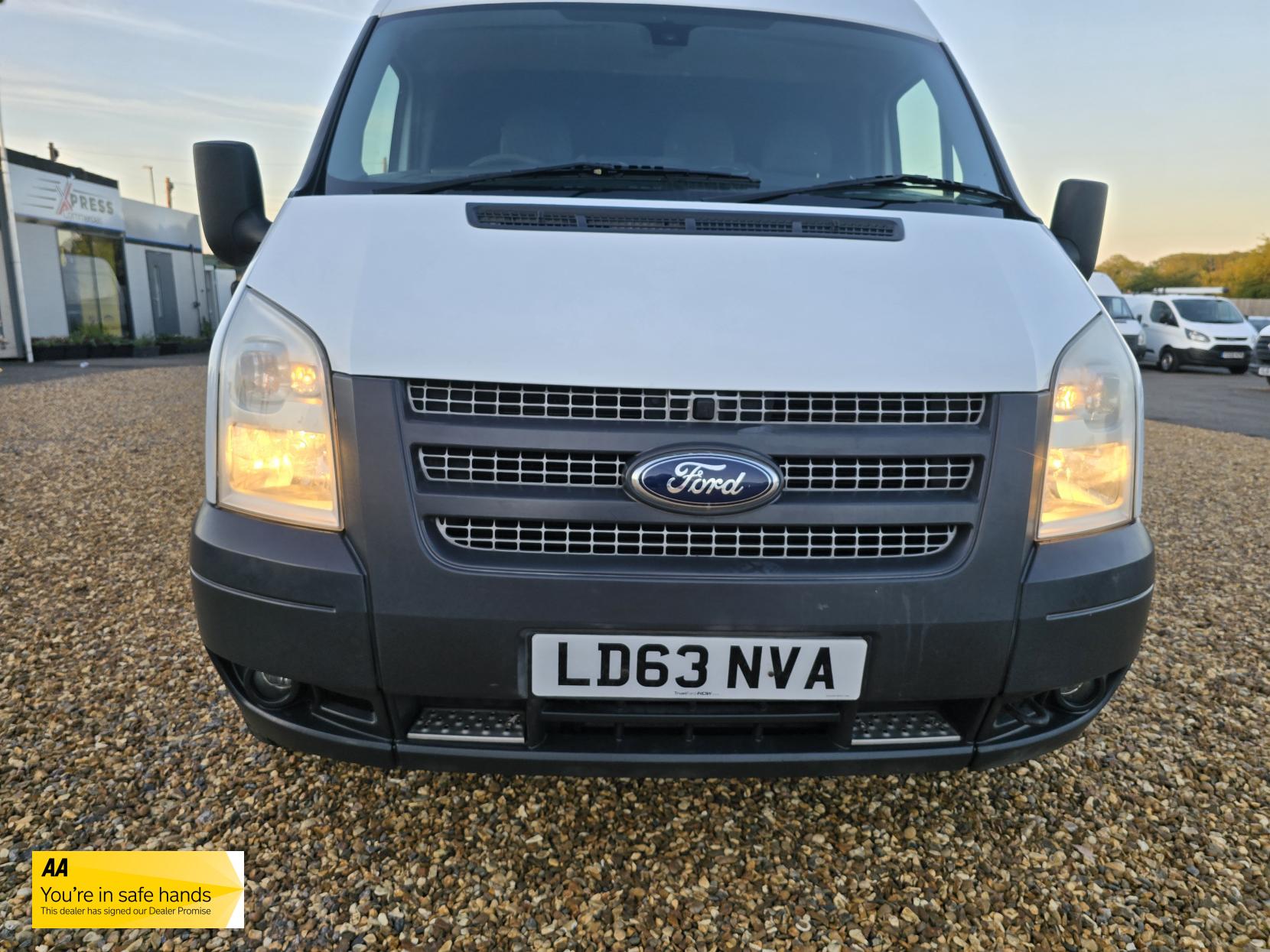 Ford Transit 2.2 TDCi 350 Panel Van 3dr Diesel Manual RWD L3 H3 (224 g/km, 98 bhp)