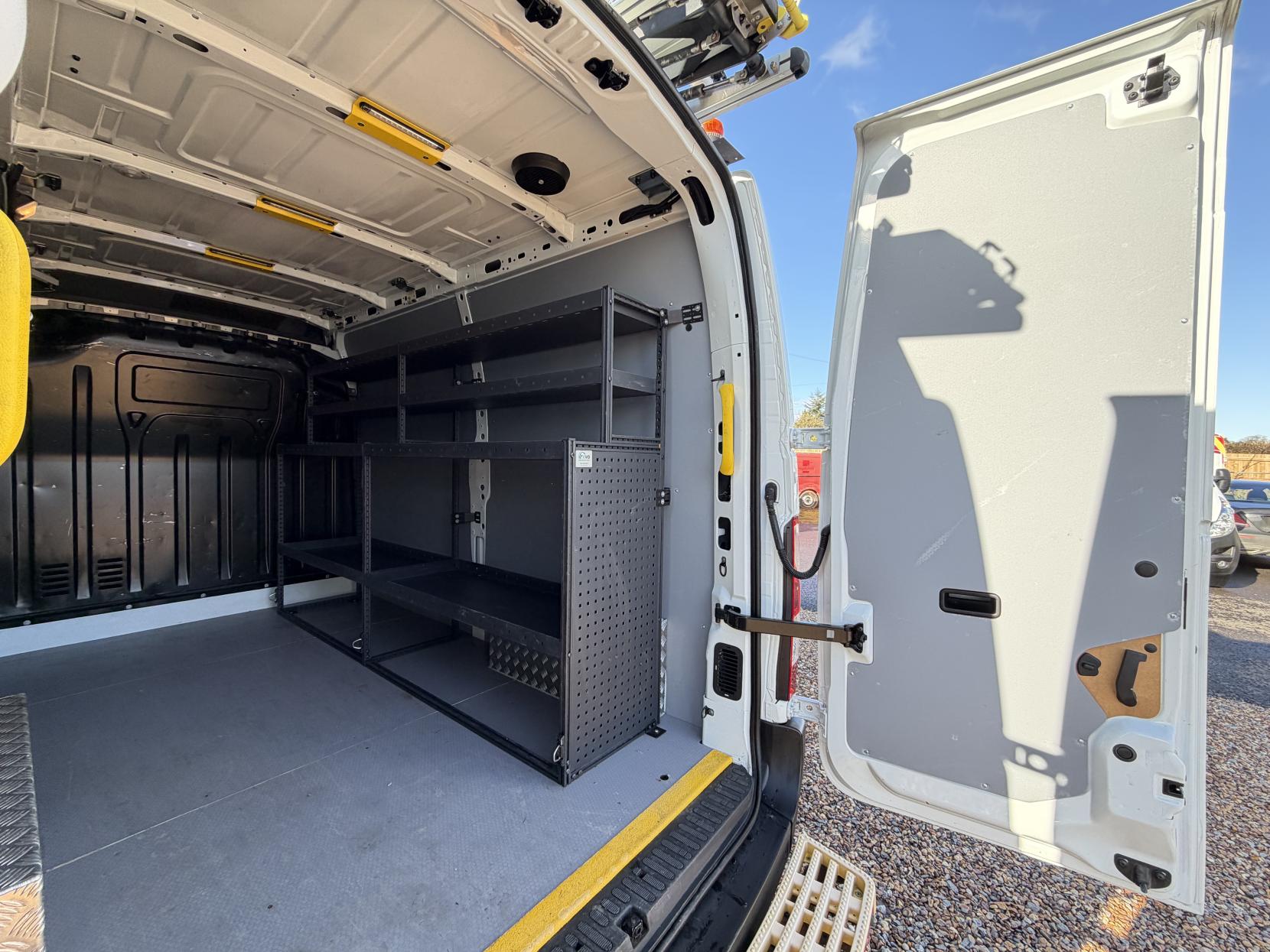 Vauxhall Movano 2.3 CDTi 3500 Panel Van 5dr Diesel Manual FWD L2 H2 Euro 6 (130 ps)