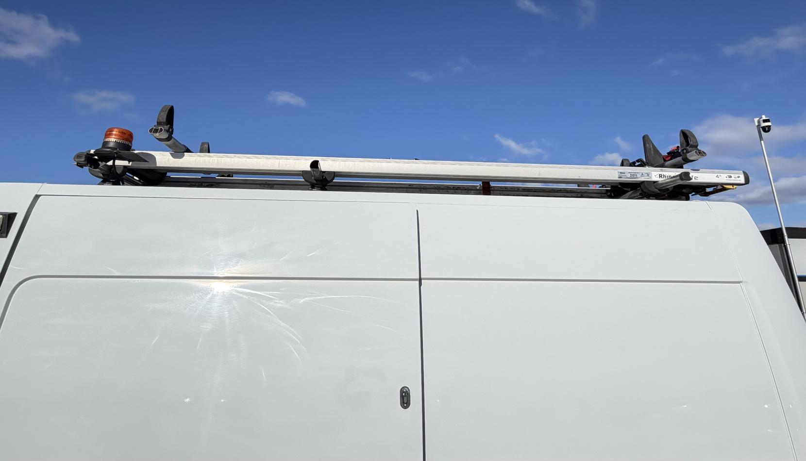 Vauxhall Movano 2.3 CDTi 3500 Panel Van 5dr Diesel Manual FWD L2 H2 Euro 6 (130 ps)