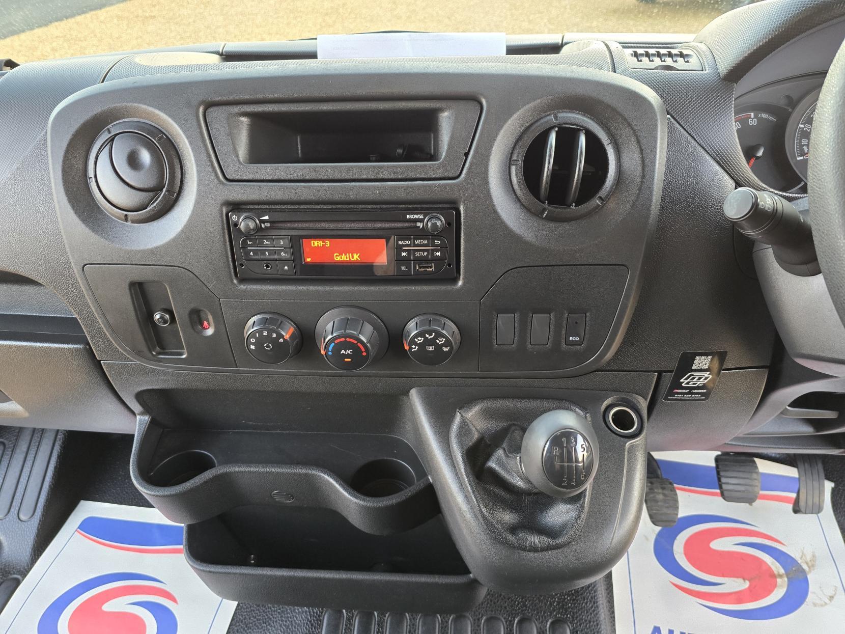Vauxhall Movano 2.3 CDTi 2800 Panel Van 5dr Diesel Manual FWD L1 H1 Euro 6 (110 ps)