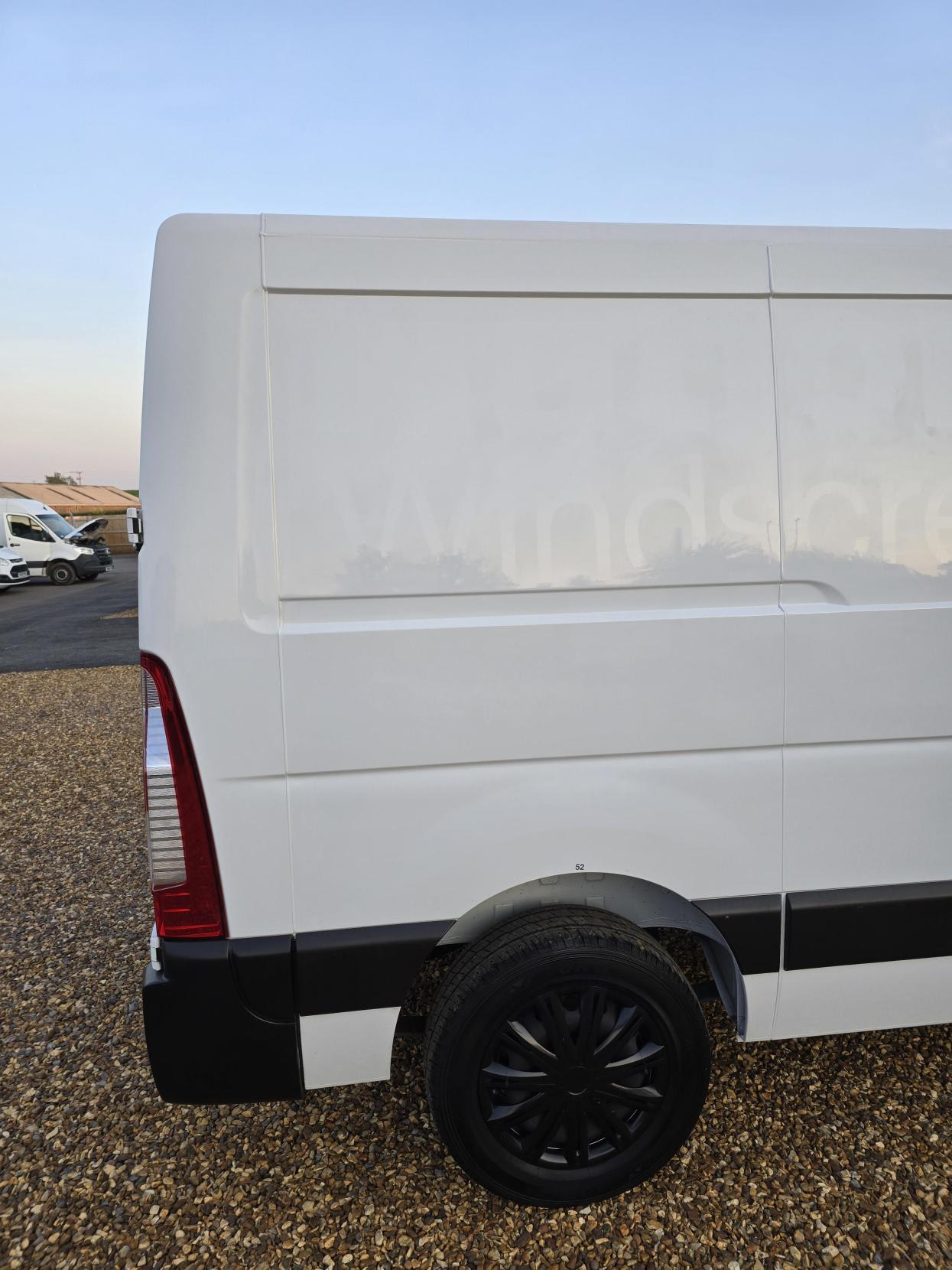 Vauxhall Movano 2.3 CDTi 2800 Panel Van 5dr Diesel Manual FWD L1 H1 Euro 6 (110 ps)