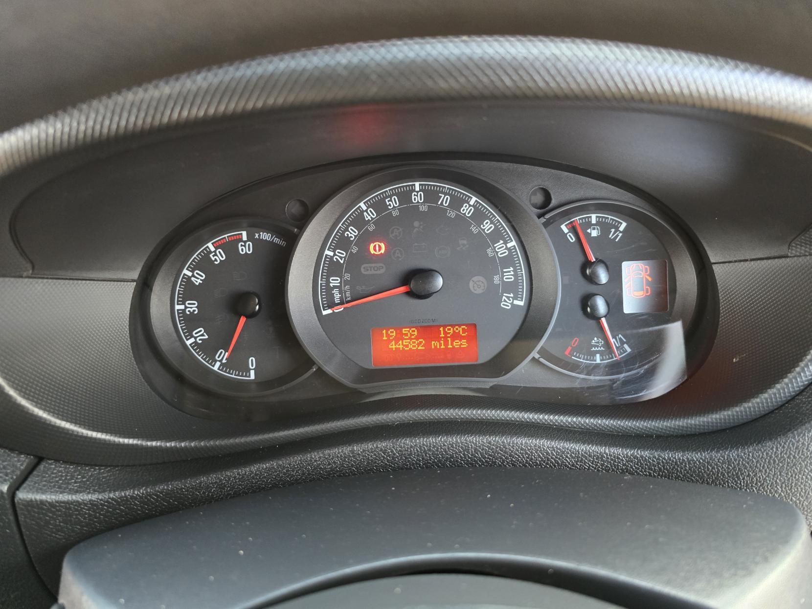 Vauxhall Movano 2.3 CDTi 2800 Panel Van 5dr Diesel Manual FWD L1 H1 Euro 6 (110 ps)