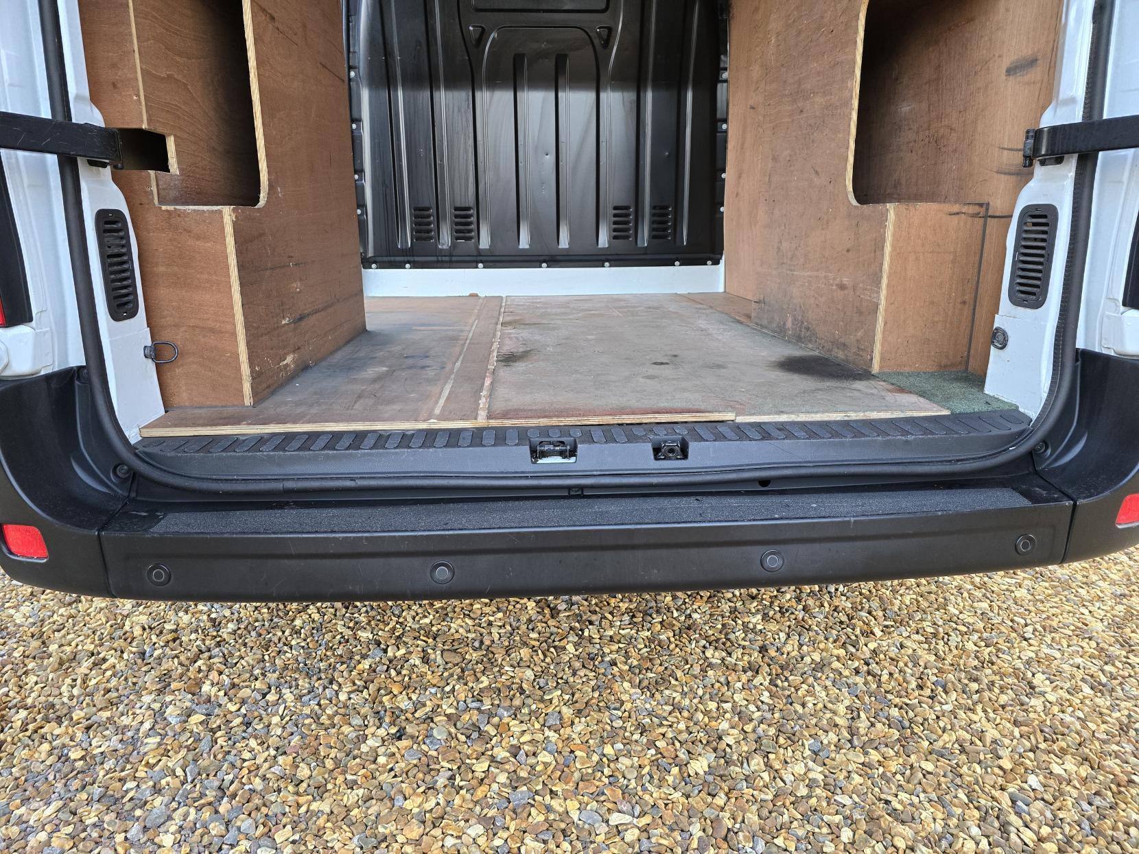 Vauxhall Movano 2.3 CDTi 2800 Panel Van 5dr Diesel Manual FWD L1 H1 Euro 6 (110 ps)
