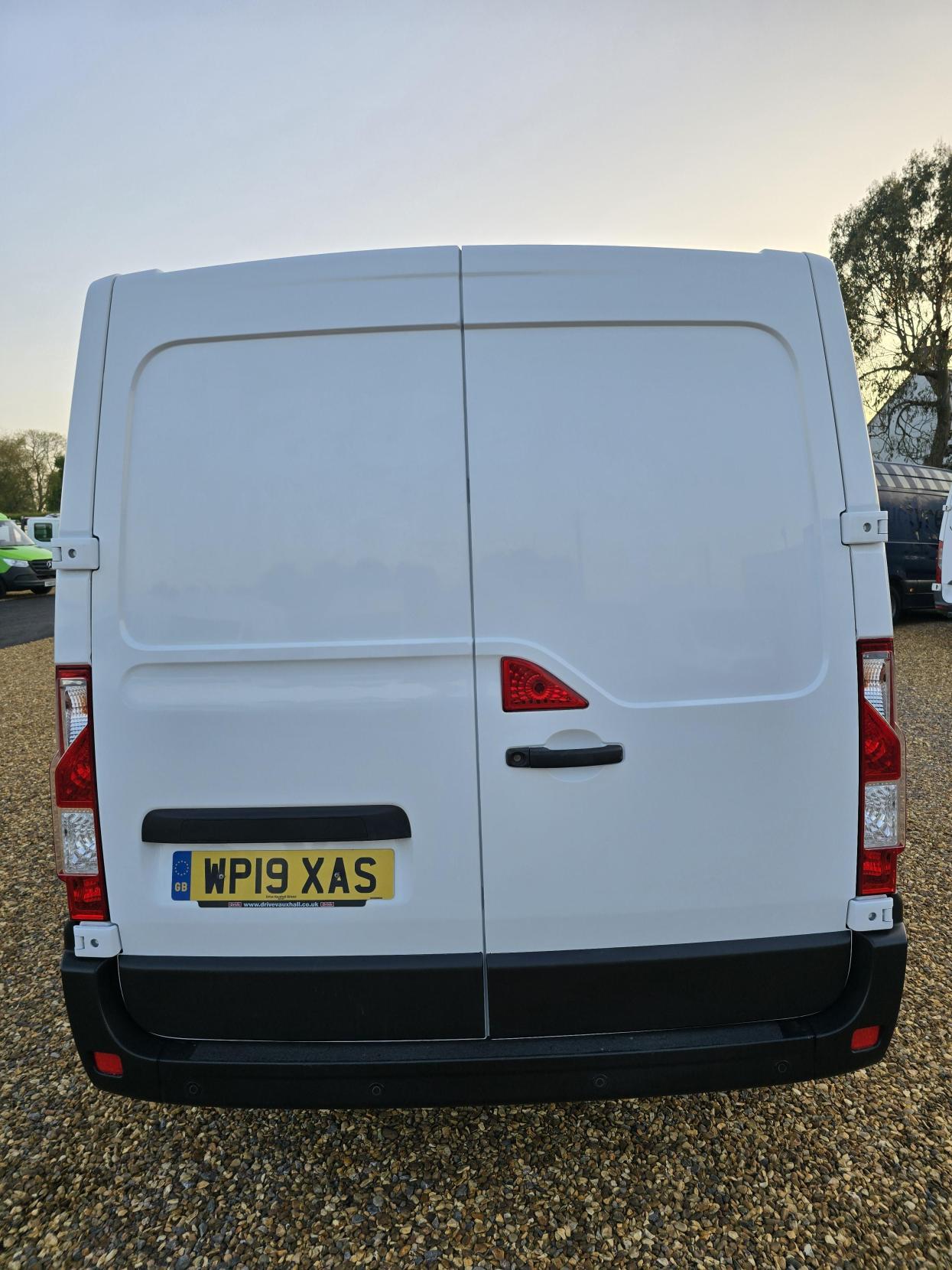 Vauxhall Movano 2.3 CDTi 2800 Panel Van 5dr Diesel Manual FWD L1 H1 Euro 6 (110 ps)