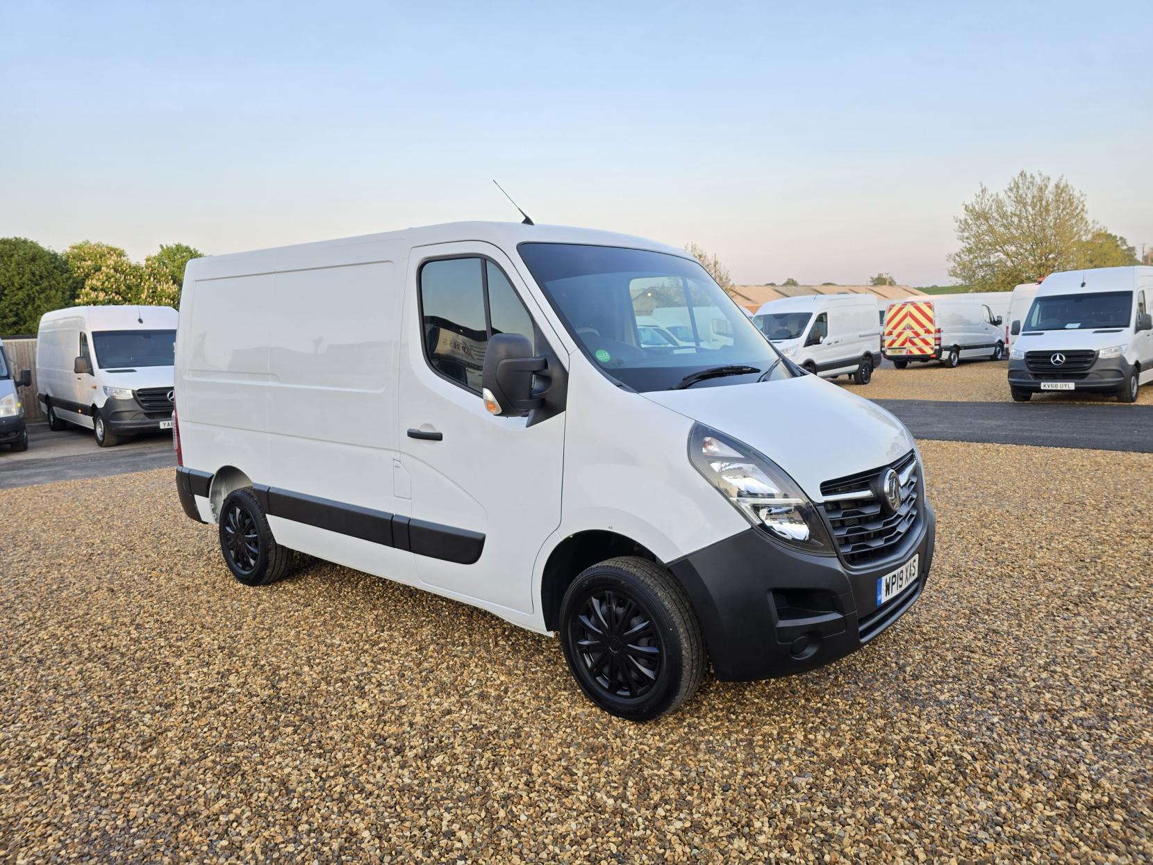 Vauxhall Movano 2.3 CDTi 2800 Panel Van 5dr Diesel Manual FWD L1 H1 Euro 6 (110 ps)