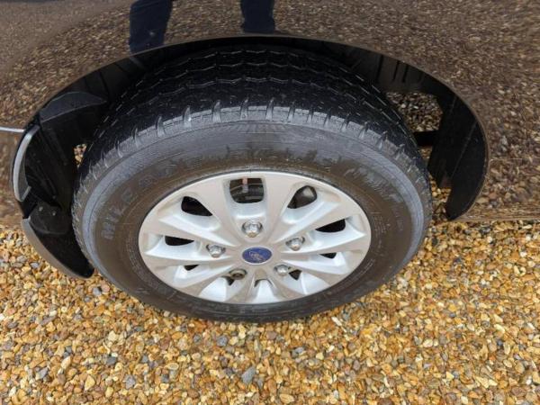 Ford Transit Custom 2.0 TDCi 270 Limited Panel Van 5dr Diesel Manual L1 H1 (157 g/km, 128 bhp)