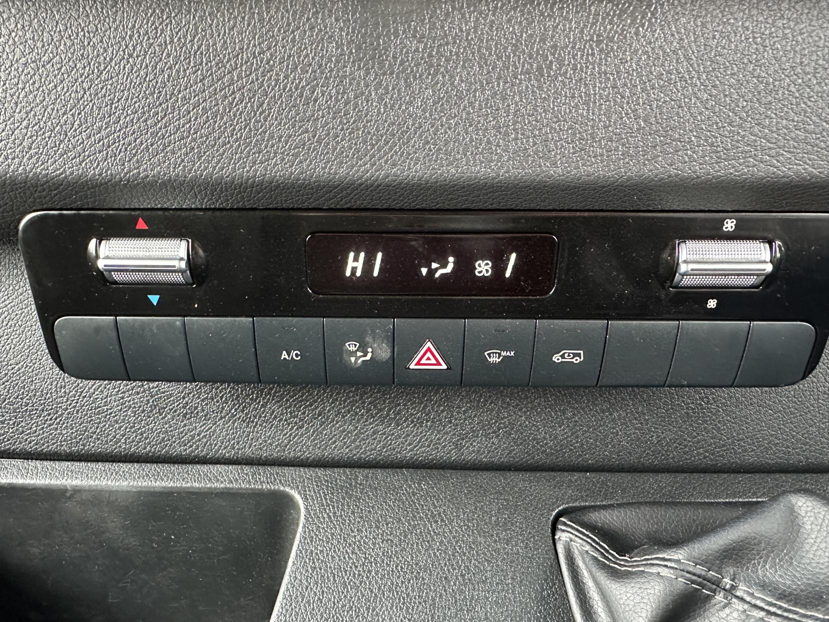 Mercedes-Benz Sprinter 2.1 316 CDI Panel Van 5dr Diesel Manual RWD L2 H2 Euro 6 (163 ps)