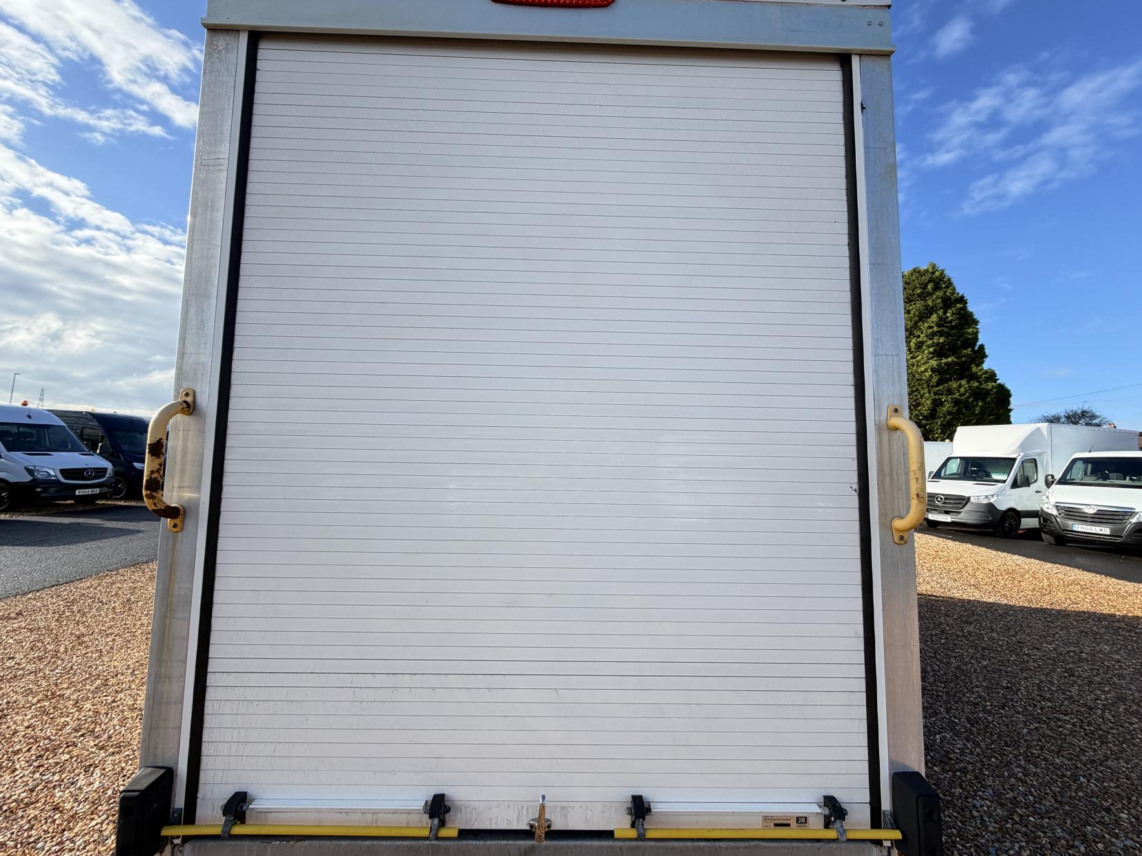 Mercedes-Benz Sprinter 2.1 311 CDI Chassis Cab 2dr Diesel Manual FWD L2 Euro 6 (114 ps)