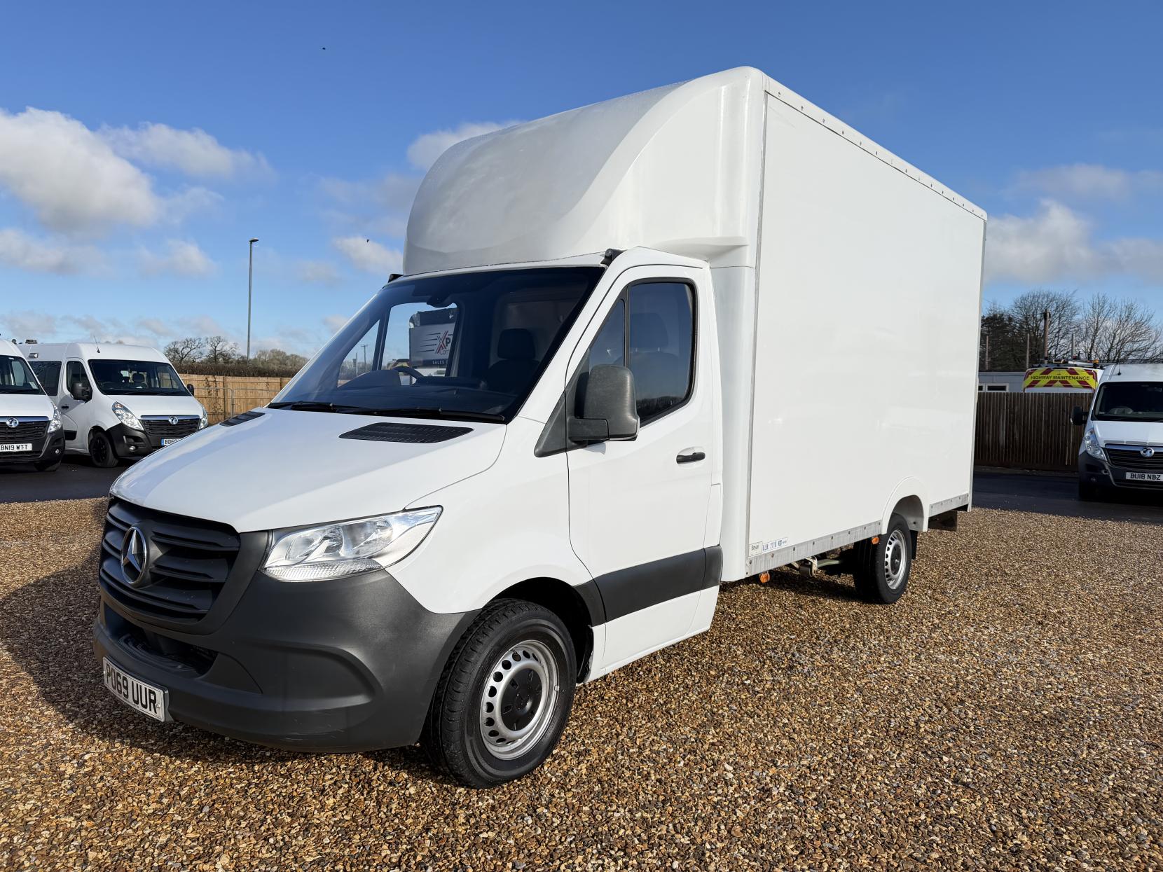 Mercedes-Benz Sprinter 2.1 311 CDI Chassis Cab 2dr Diesel Manual FWD L2 Euro 6 (114 ps)