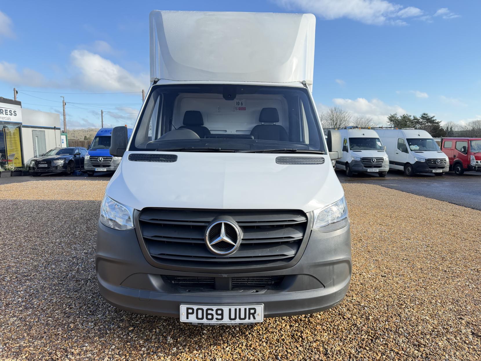 Mercedes-Benz Sprinter 2.1 311 CDI Chassis Cab 2dr Diesel Manual FWD L2 Euro 6 (114 ps)