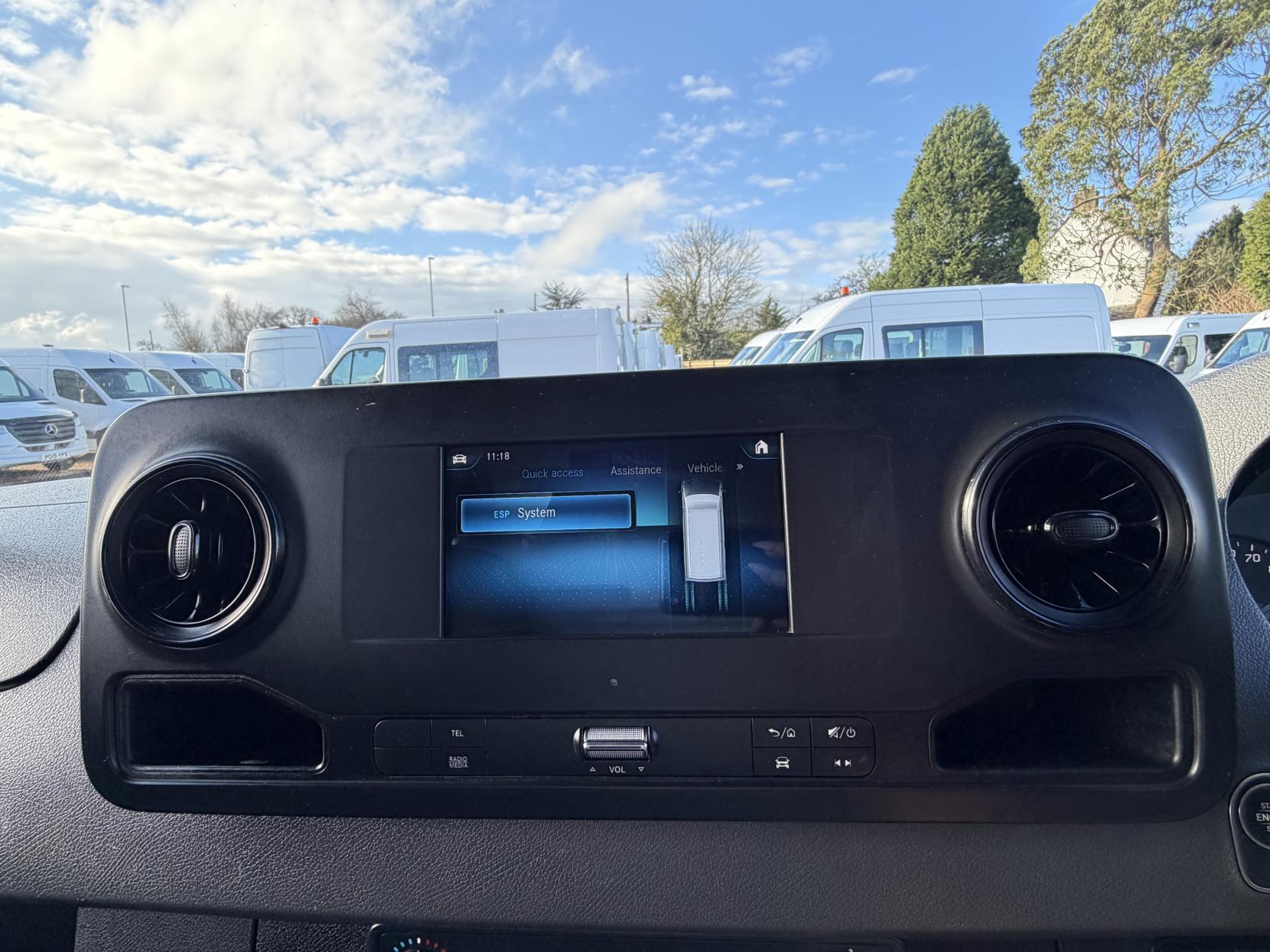 Mercedes-Benz Sprinter 2.1 311 CDI Chassis Cab 2dr Diesel Manual FWD L2 Euro 6 (114 ps)