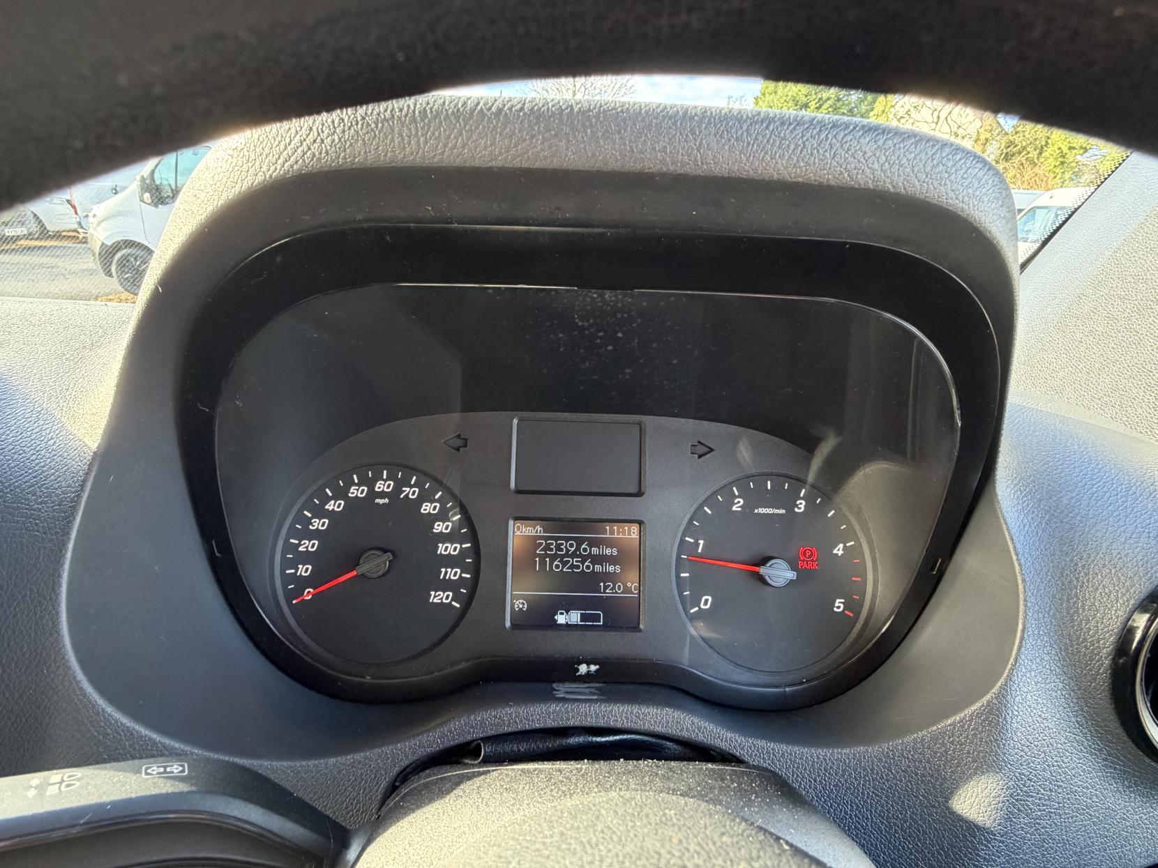 Mercedes-Benz Sprinter 2.1 311 CDI Chassis Cab 2dr Diesel Manual FWD L2 Euro 6 (114 ps)