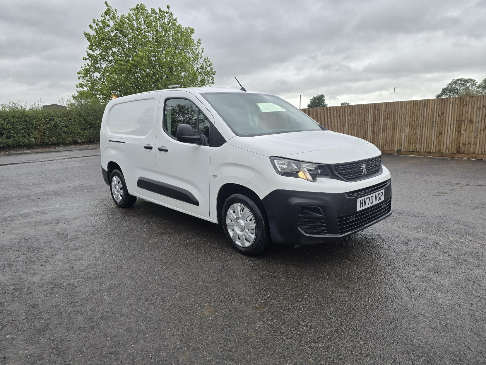 Peugeot Partner 1.5 BlueHDi 950 S Long Panel Van 6dr Diesel Manual LWB Euro 6 (s/s) (100 bhp)