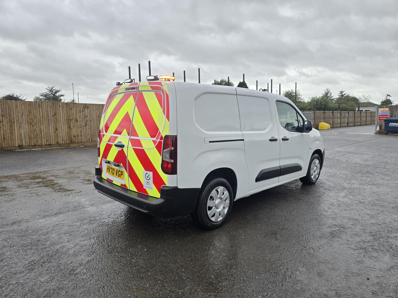 Peugeot Partner 1.5 BlueHDi 950 S Long Panel Van 6dr Diesel Manual LWB Euro 6 (s/s) (100 bhp)