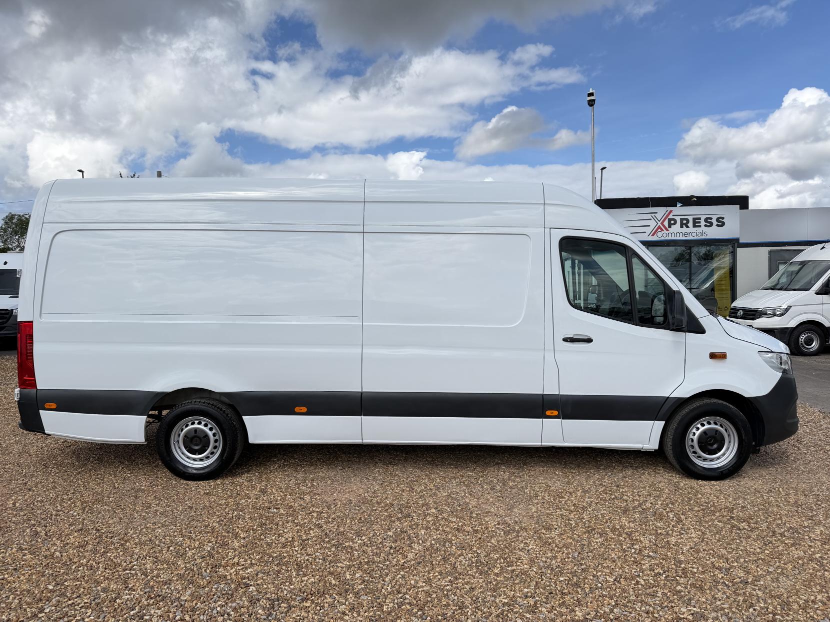 2020 Mercedes-Benz Sprinter 2.0 315 CDI Progressive Panel Van 5dr Diesel Manual RWD L3 H2 Euro 6 (s/s) (150 ps) - Thumbnail 12