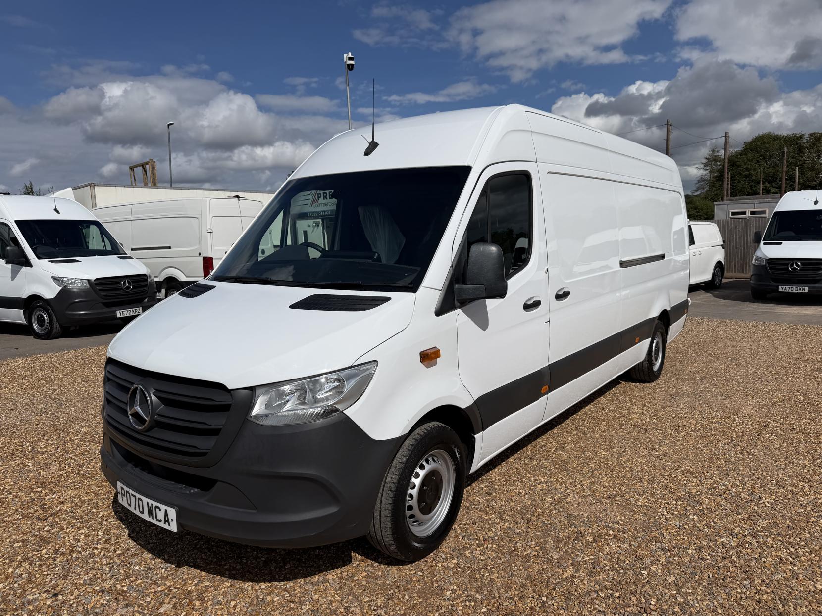 2020 Mercedes-Benz Sprinter 2.0 315 CDI Progressive Panel Van 5dr Diesel Manual RWD L3 H2 Euro 6 (s/s) (150 ps) - Thumbnail 7