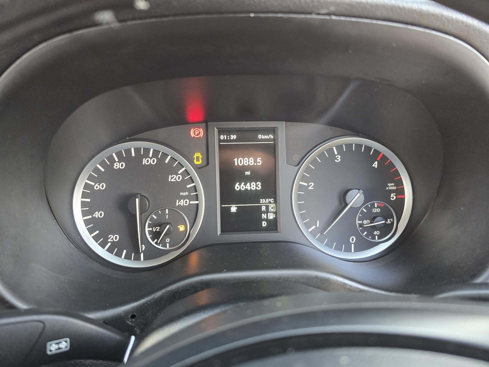 Mercedes-Benz Vito 2.1 116 CDI BlueTEC Panel Van 5dr Diesel Manual RWD L1 Euro 6 (s/s) (163 ps)