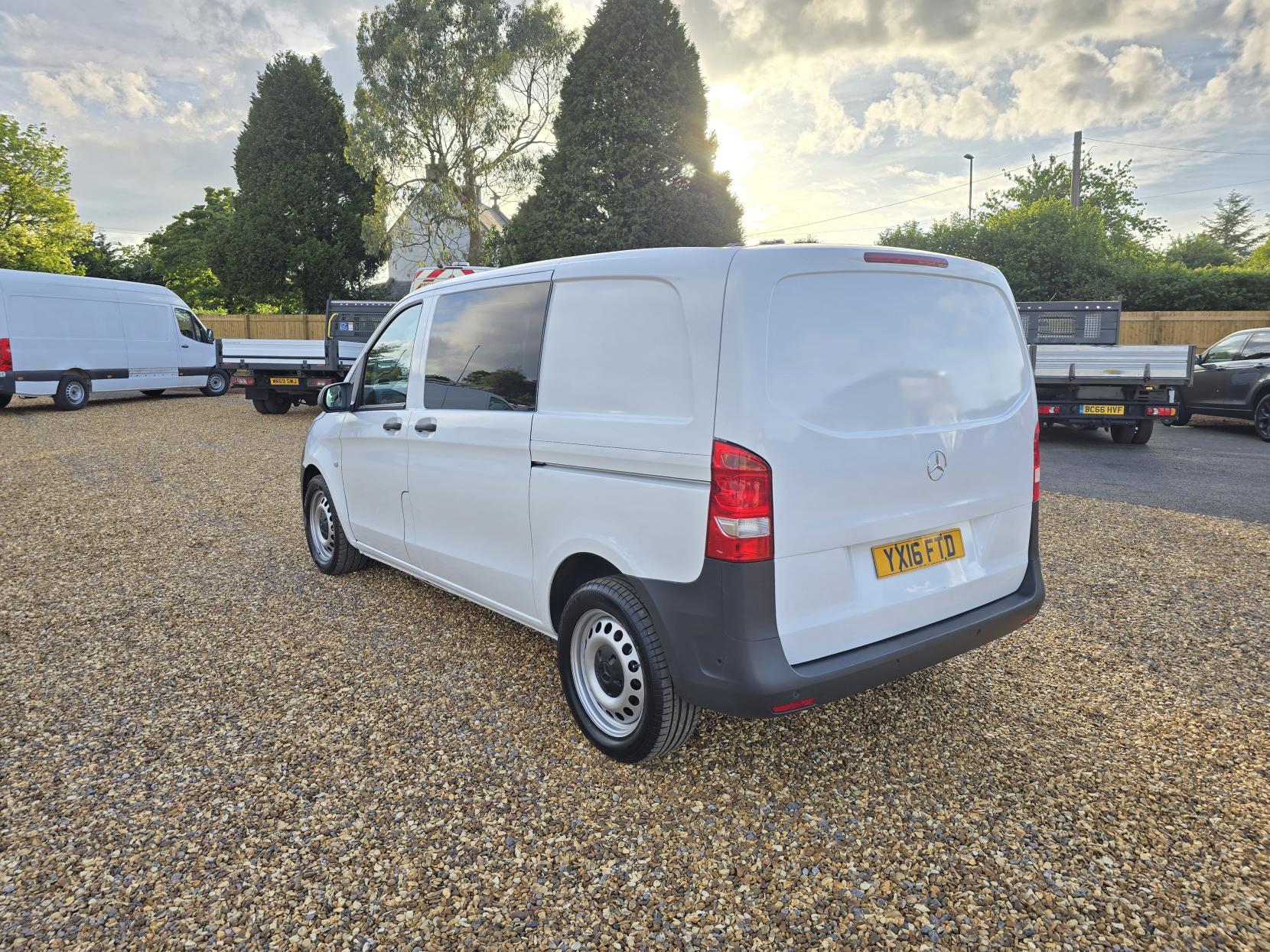 Mercedes-Benz Vito 2.1 116 CDI BlueTEC Panel Van 5dr Diesel Manual RWD L1 Euro 6 (s/s) (163 ps)