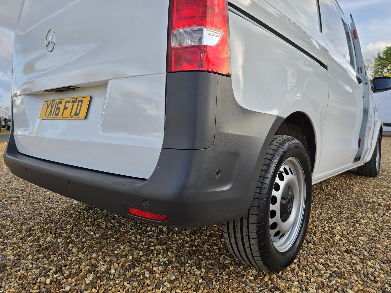 Mercedes-Benz Vito 2.1 116 CDI BlueTEC Panel Van 5dr Diesel Manual RWD L1 Euro 6 (s/s) (163 ps)