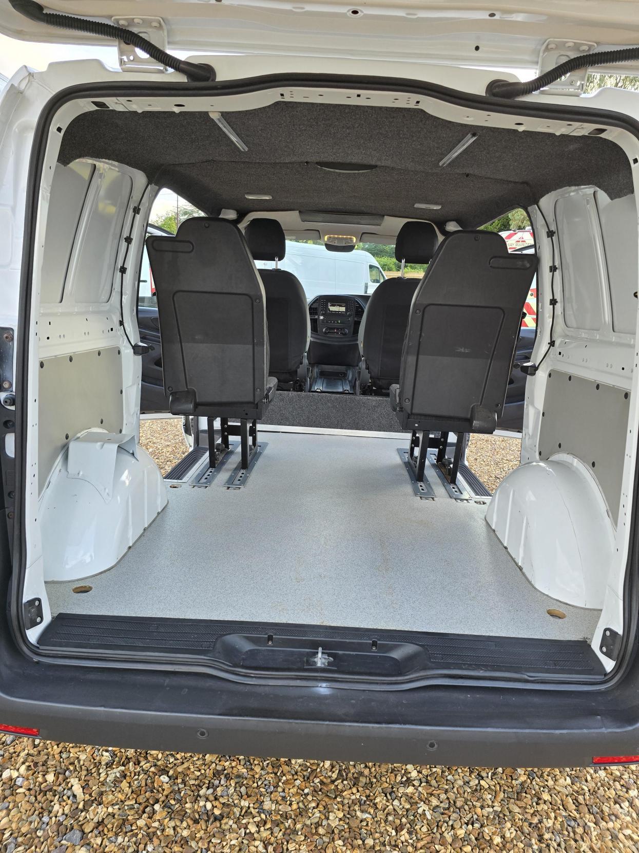Mercedes-Benz Vito 2.1 116 CDI BlueTEC Panel Van 5dr Diesel Manual RWD L1 Euro 6 (s/s) (163 ps)