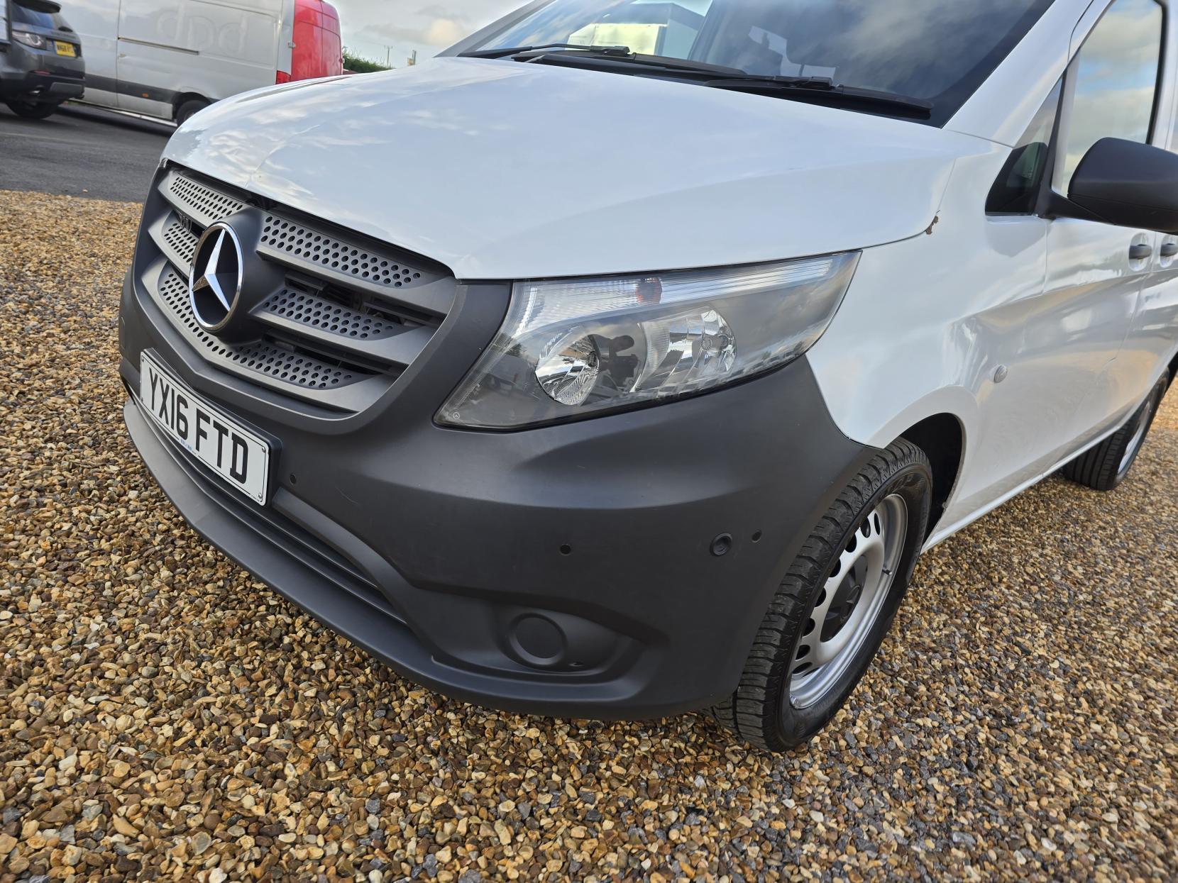 Mercedes-Benz Vito 2.1 116 CDI BlueTEC Panel Van 5dr Diesel Manual RWD L1 Euro 6 (s/s) (163 ps)