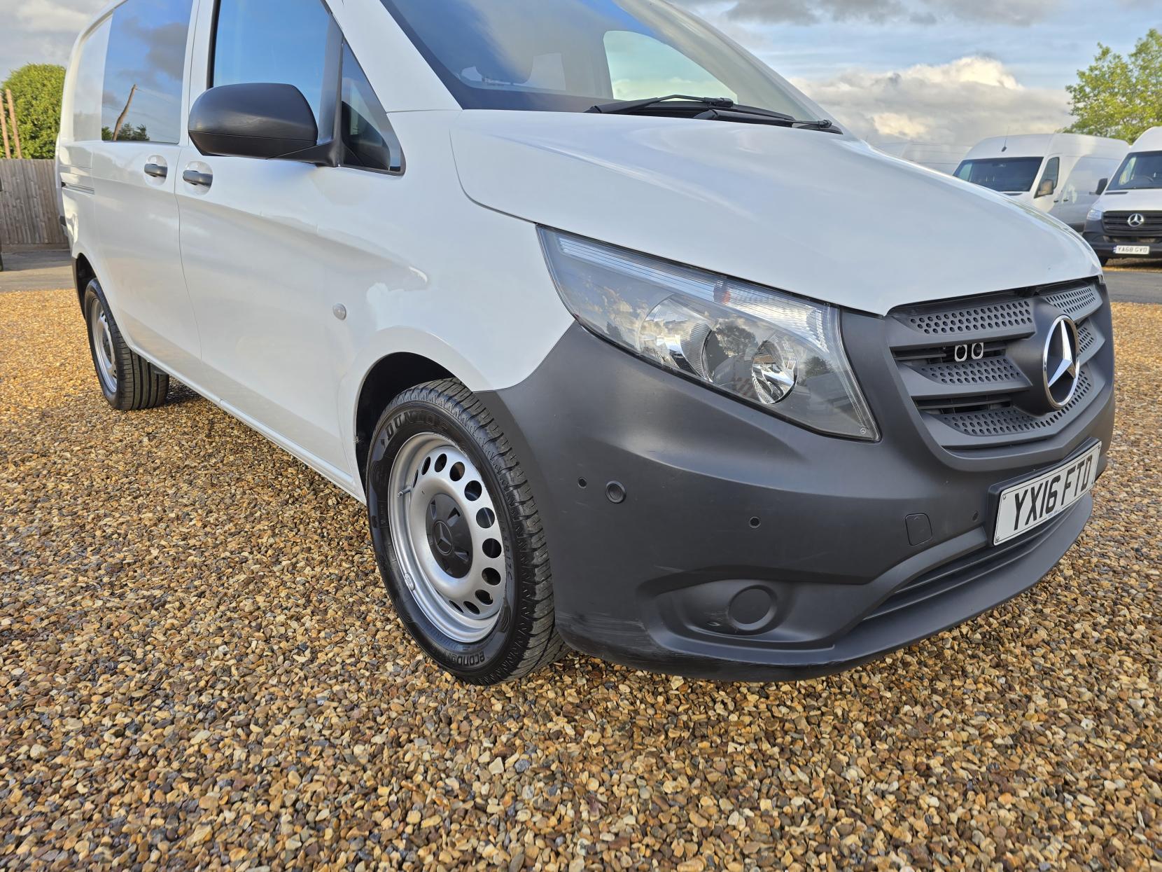 Mercedes-Benz Vito 2.1 116 CDI BlueTEC Panel Van 5dr Diesel Manual RWD L1 Euro 6 (s/s) (163 ps)