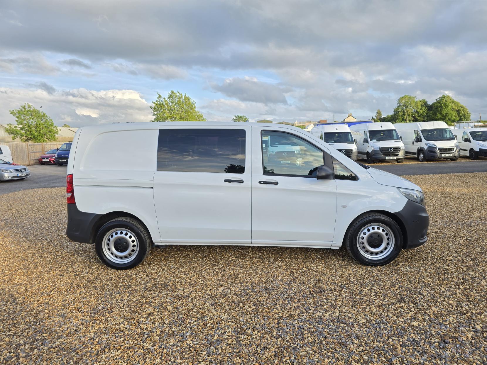 Mercedes-Benz Vito 2.1 116 CDI BlueTEC Panel Van 5dr Diesel Manual RWD L1 Euro 6 (s/s) (163 ps)