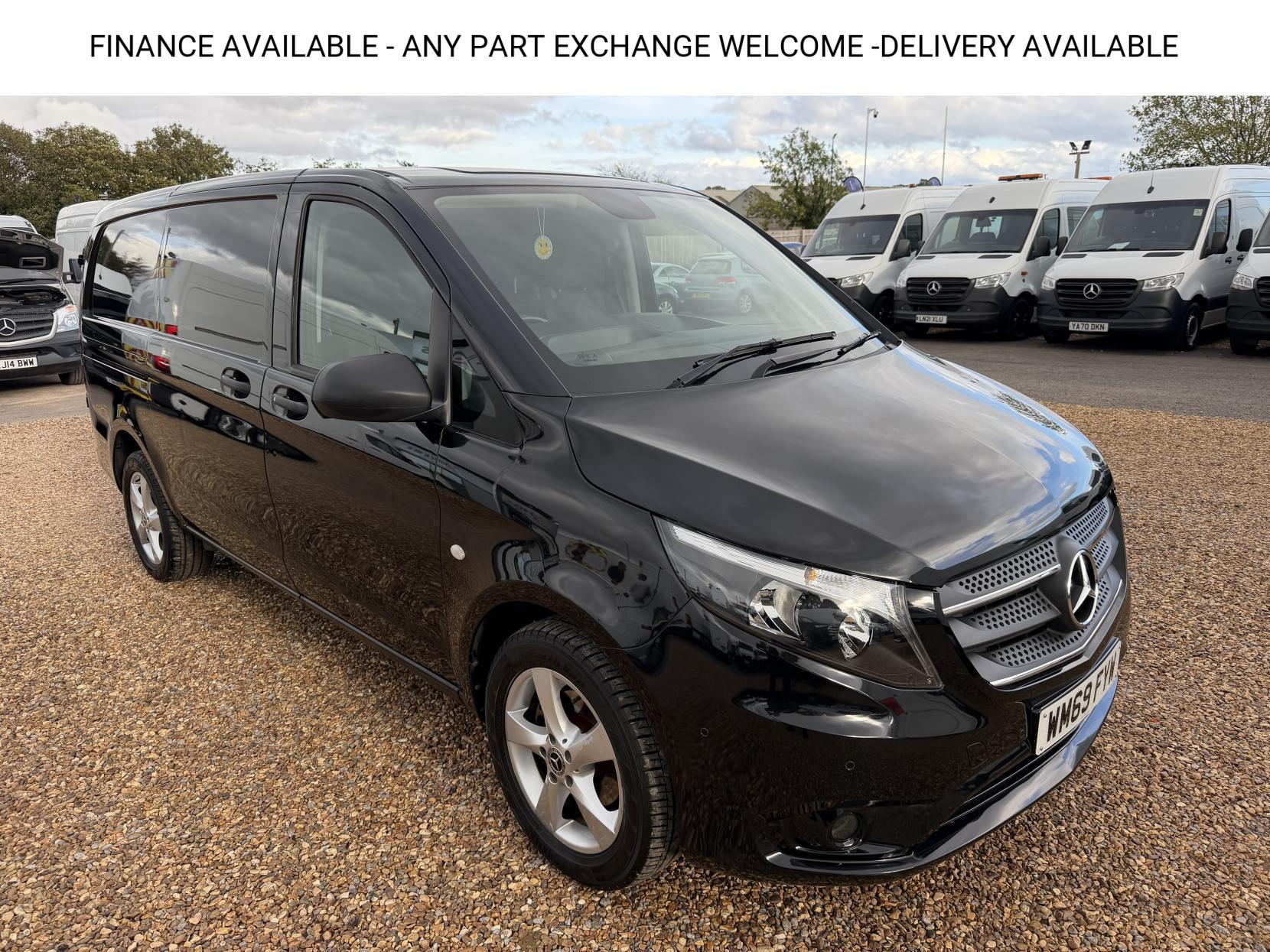 2020 Mercedes-Benz Vito 2.1 114 CDI Premium Panel Van 5dr Diesel G-Tronic+ RWD L2 Euro 6 (s/s) (136 ps) - Thumbnail 5
